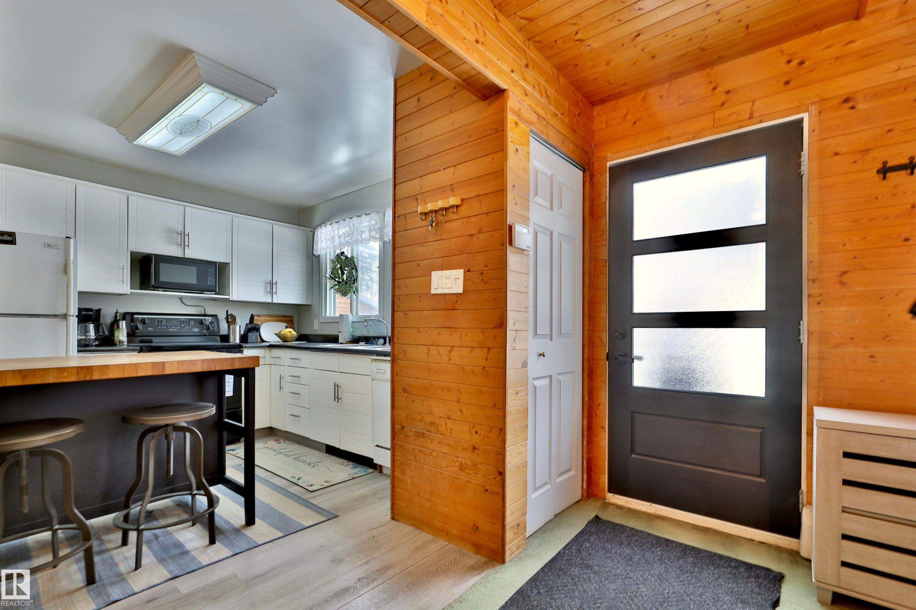 Photo 12 at 2110 2001 TWP47 Mitchell Beach, Mitchell Beach, Rural Leduc County