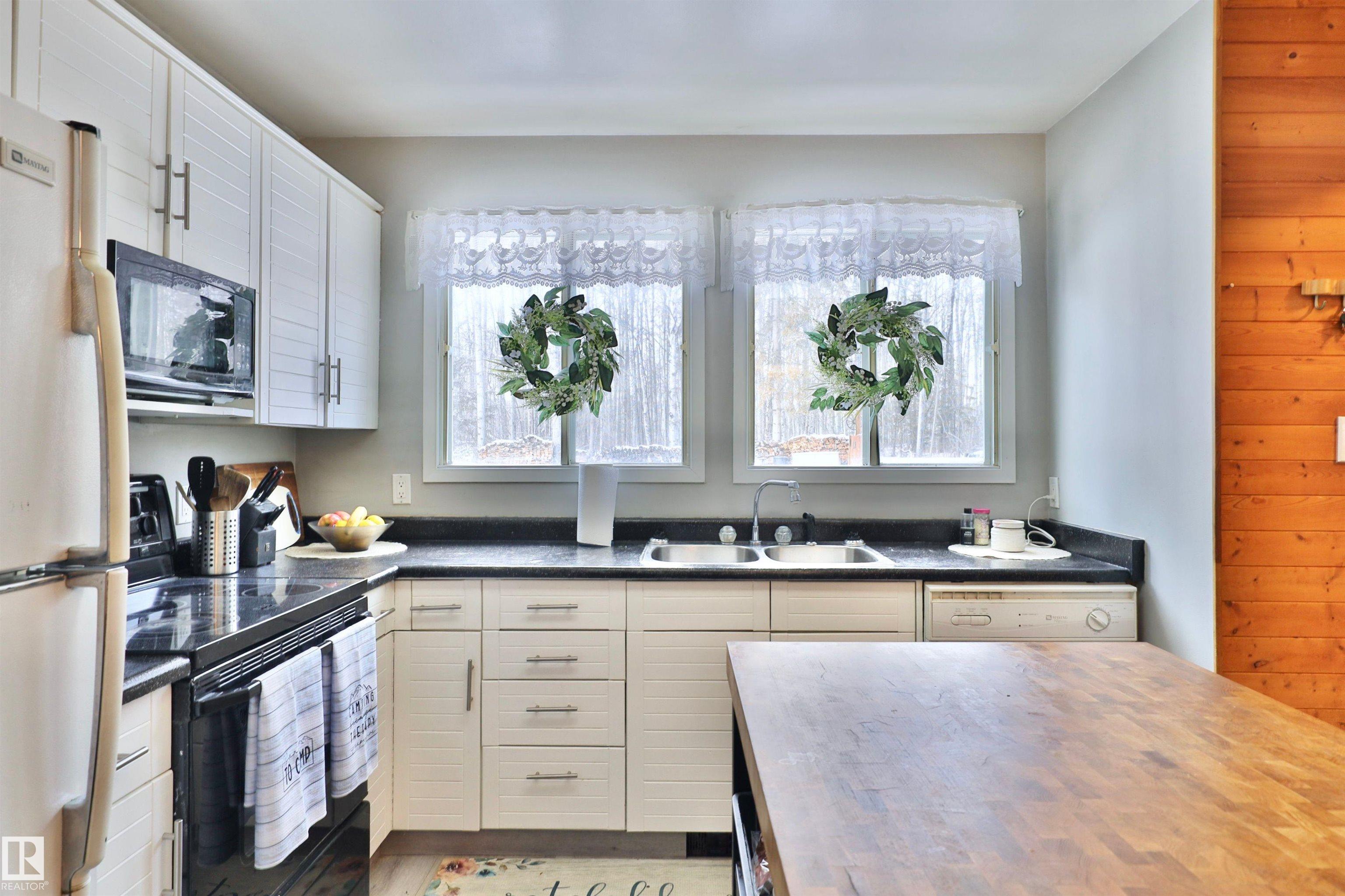 Photo 16 at 2110 2001 TWP47 Mitchell Beach, Mitchell Beach, Rural Leduc County