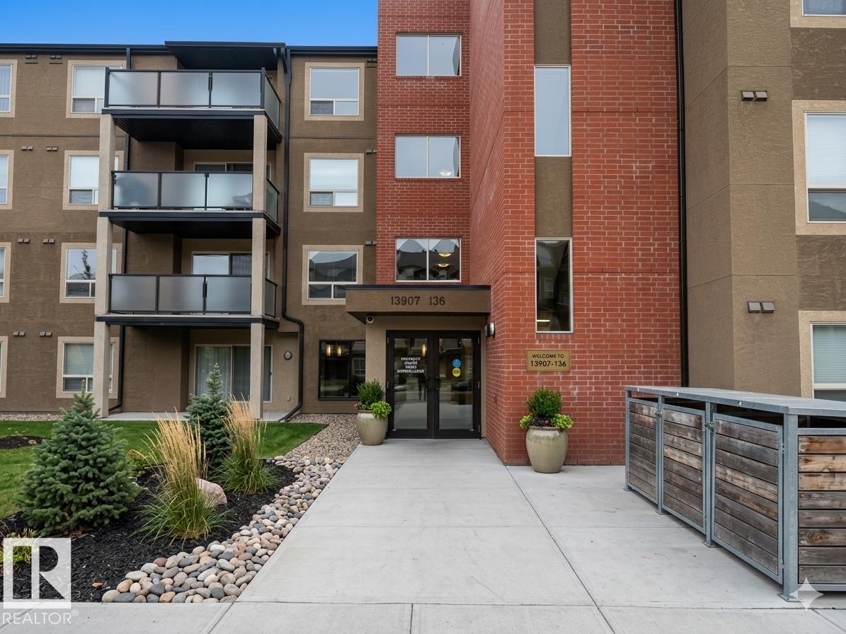 2-2-2!! 2-bedroom, 2-bathroom, 2 underground stalls (assigned) condo offering a functional layout and comfortable living. The spacious primary bedroom features its own private ensuite, while the second bedroom is perfect for guests, a roommate, or a home office. The bright kitchen includes a cozy breakfast nook, ideal for morning coffee or casual dining, and flows nicely into the living area. Step outside to your private balcony?perfect for relaxing or enjoying some fresh air. Additional highlights include convenient in-suite laundry for added comfort. Located close to shopping, schools, transit, and all essential amenities, this home is perfect for first-time buyers, down sizers, or investors. A fantastic opportunity in a great location!