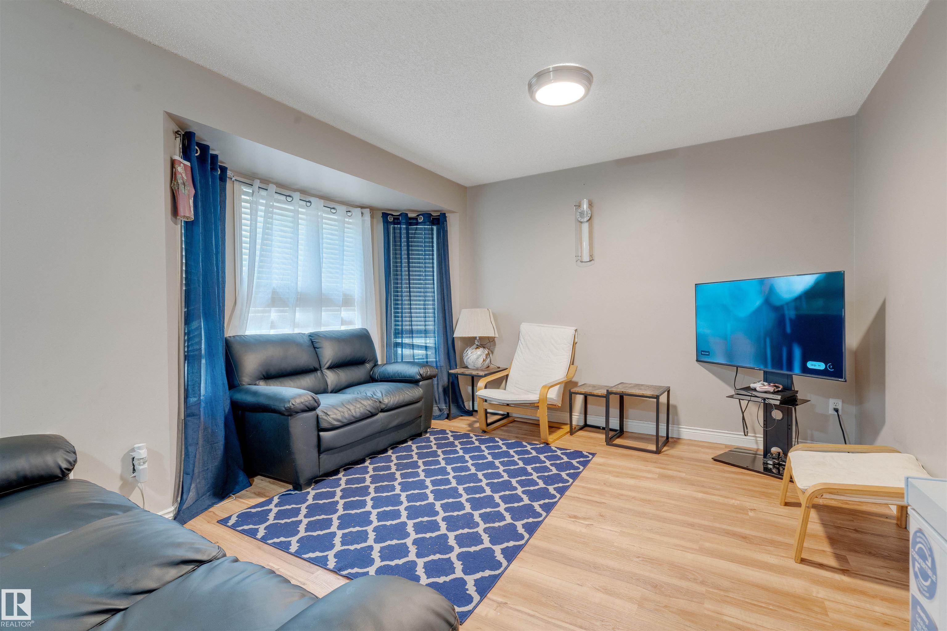 12957 - 12959 117 Street NW, Calder, Edmonton