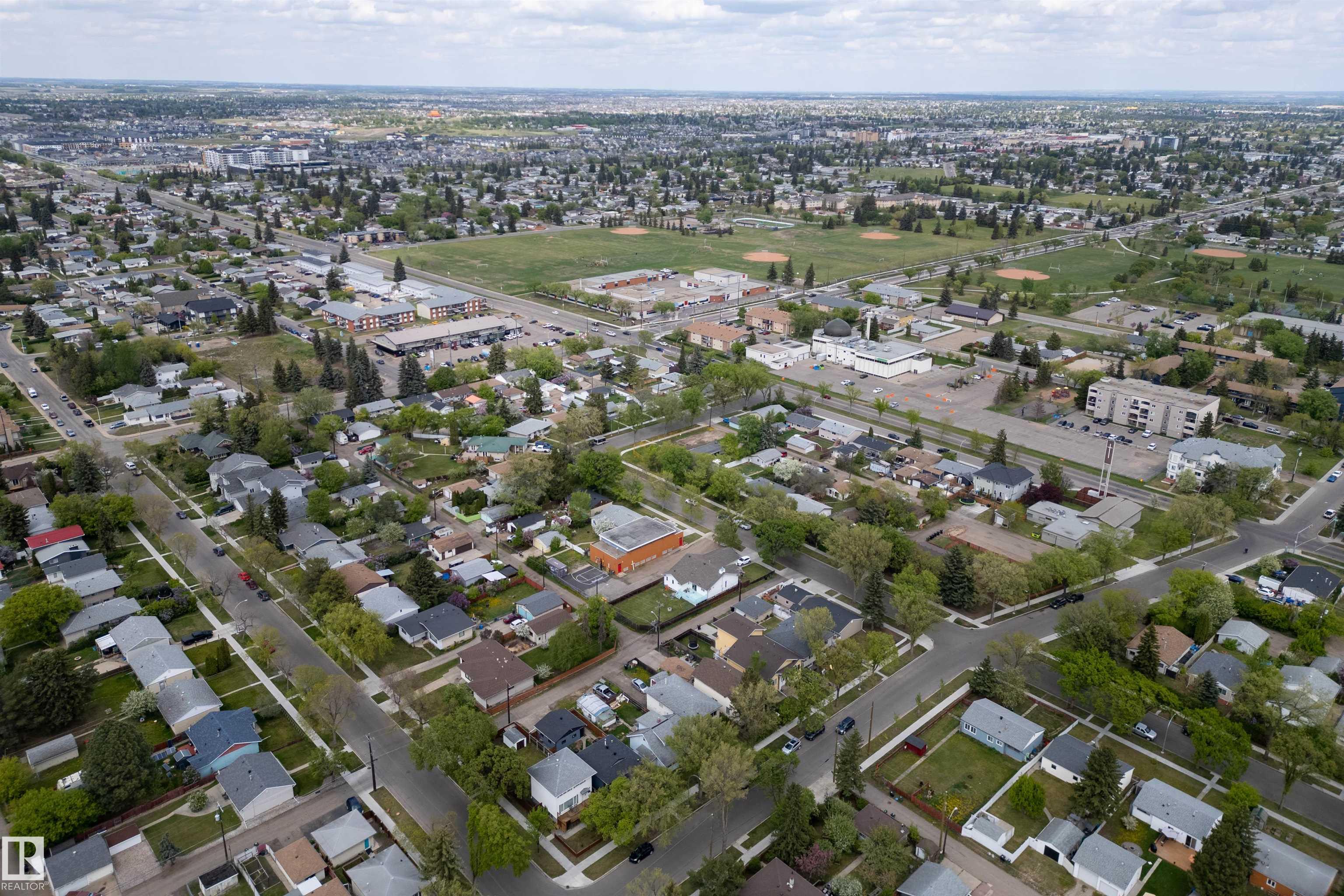 Photo 58 at 12957 - 12959 117 Street NW, Calder, Edmonton