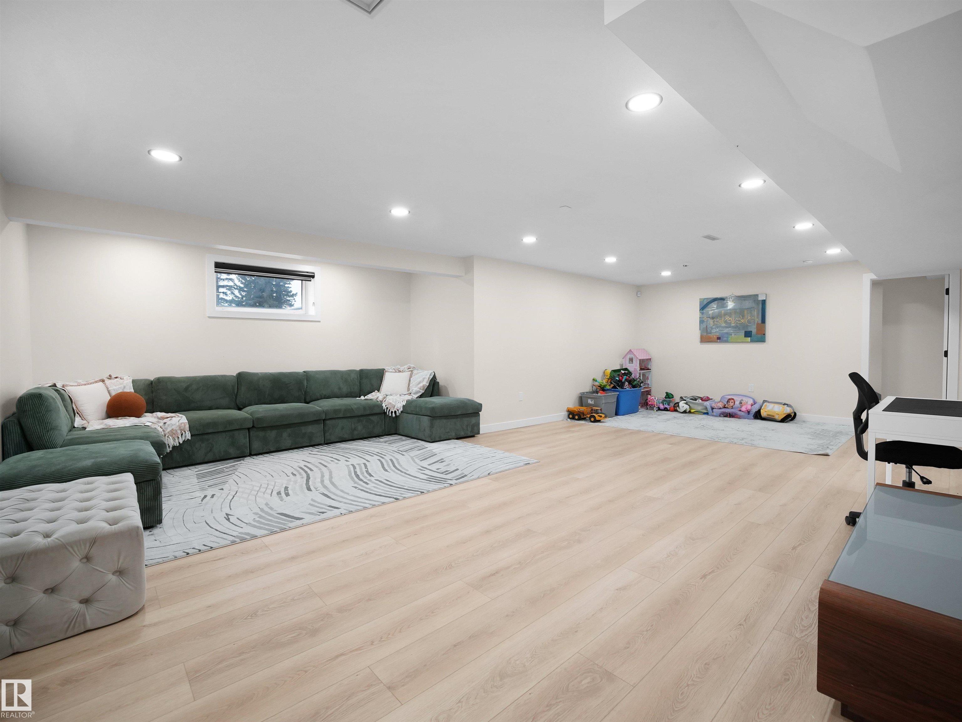 Photo 30 at 55005 Rge 241 Road, None, Rural Sturgeon County