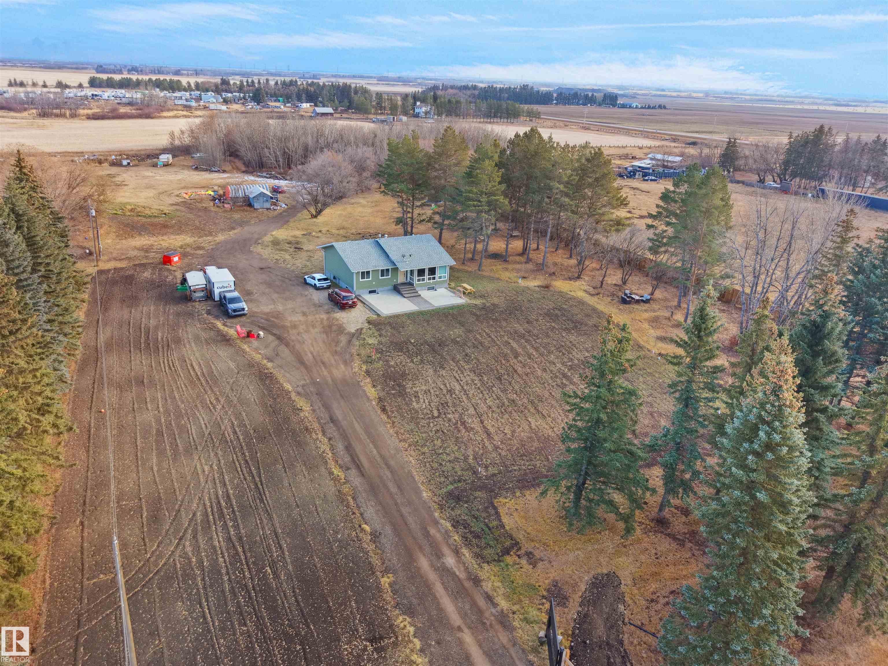 Photo 40 at 55005 Rge 241 Road, None, Rural Sturgeon County