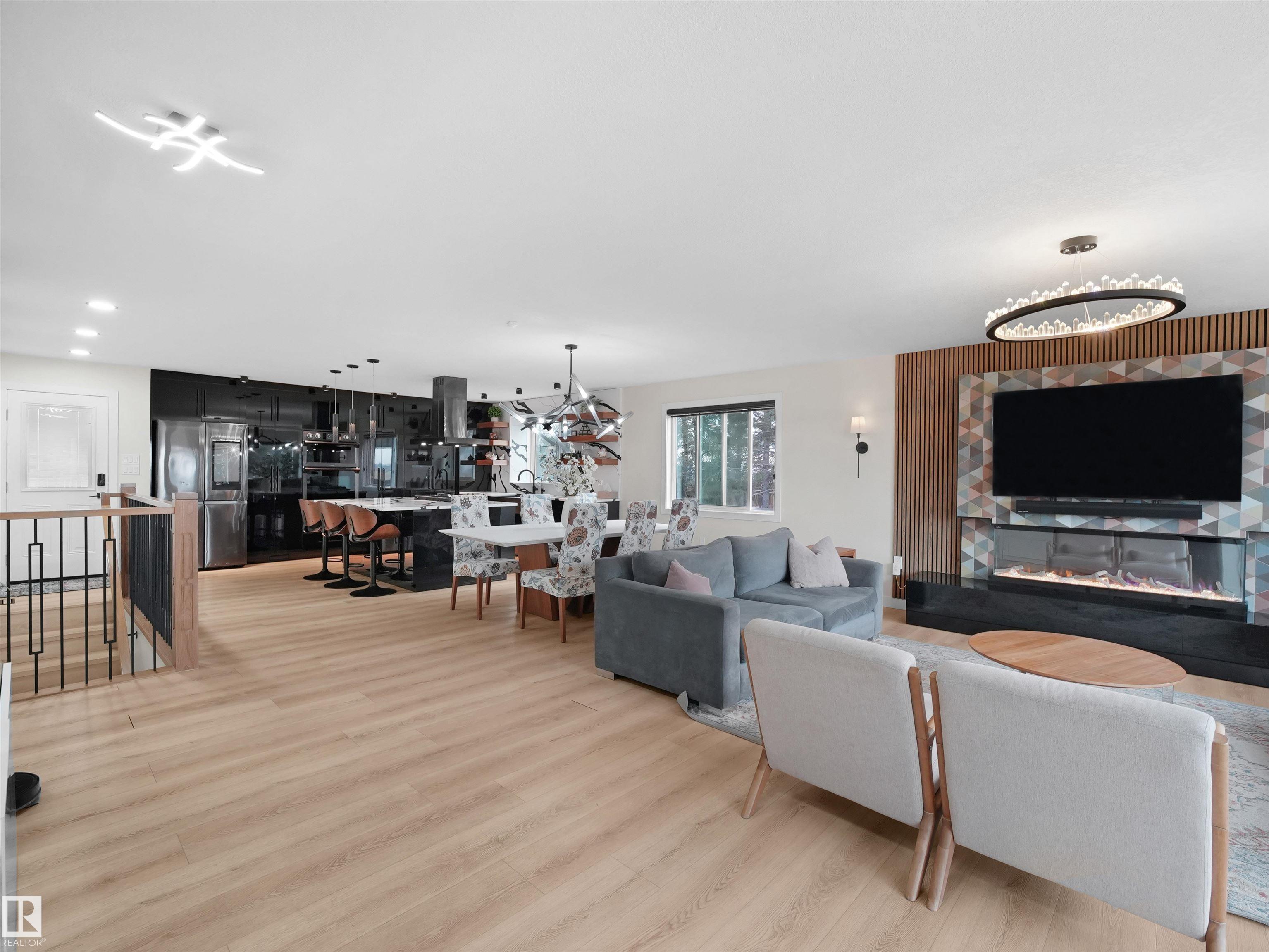 Photo 7 at 55005 Rge 241 Road, None, Rural Sturgeon County