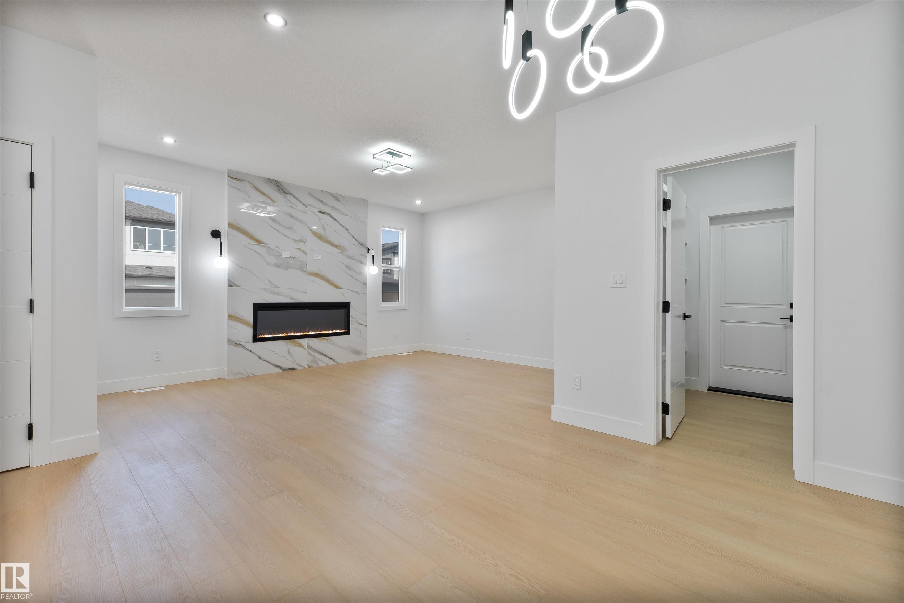 Photo 16 at 215 Falcon Crescent, None, Leduc