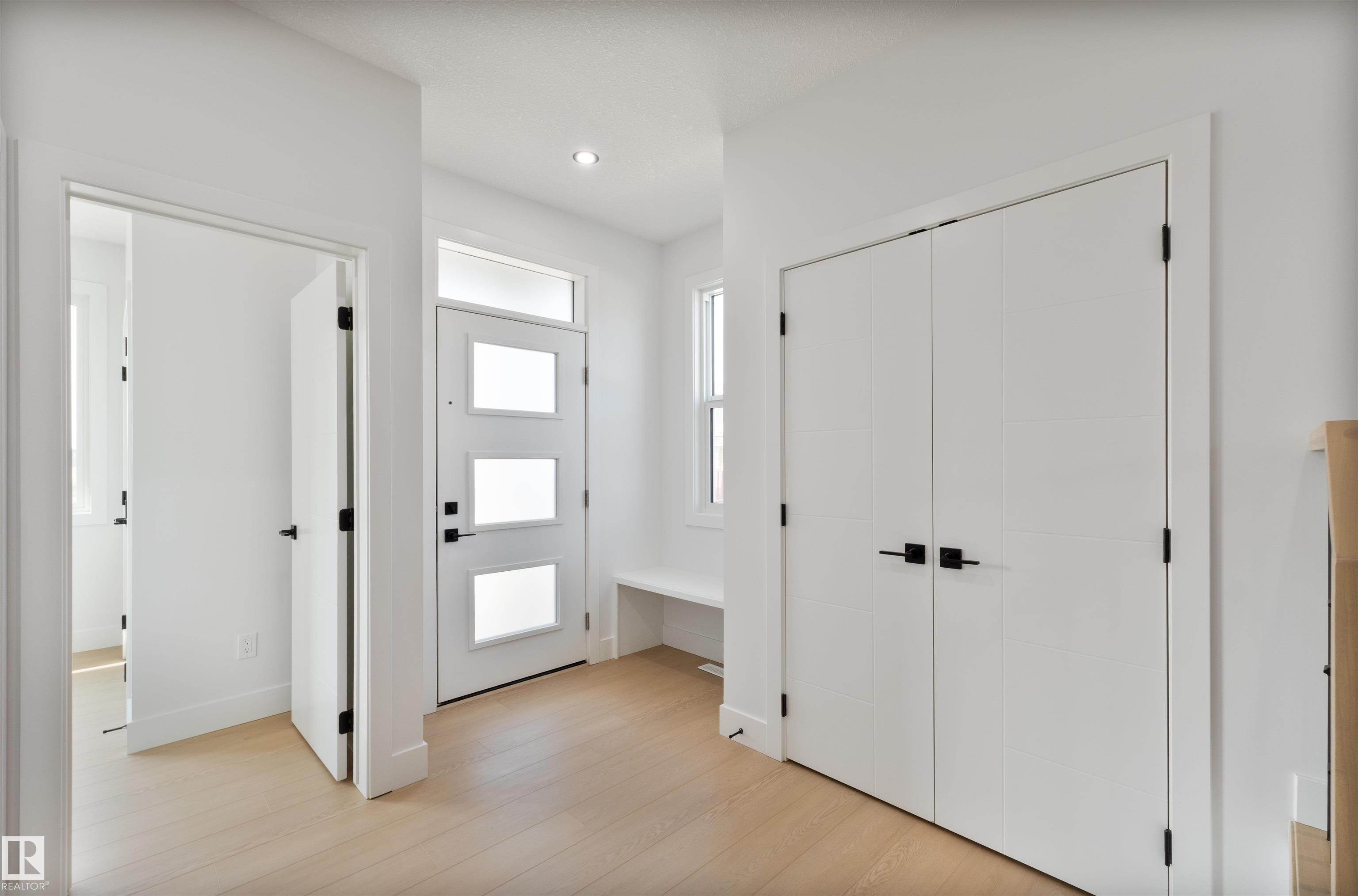 215 Falcon Crescent, None, Leduc