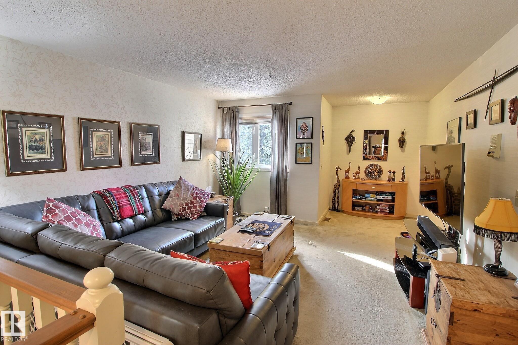 Photo 19 at 1035 109 Street NW, Bearspaw, Edmonton