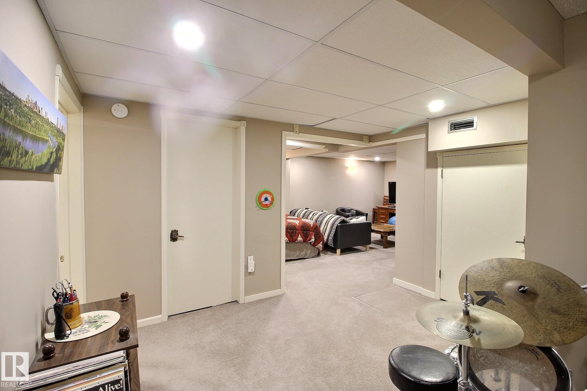 Photo 36 at 1035 109 Street NW, Bearspaw, Edmonton