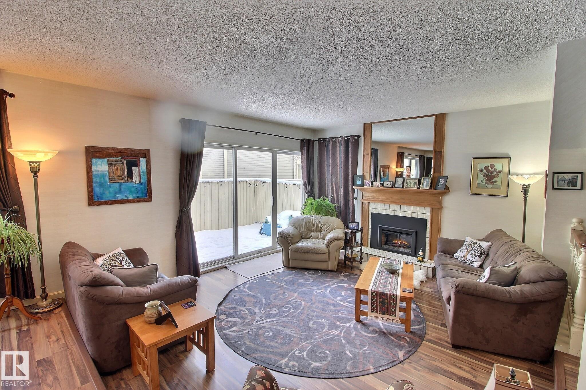 Photo 7 at 1035 109 Street NW, Bearspaw, Edmonton