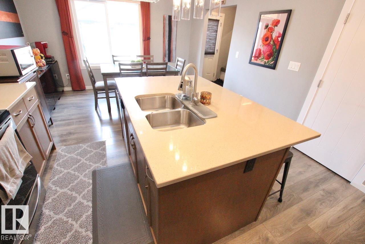 Photo 13 at 2652 Maple Way NW, Maple Crest, Edmonton