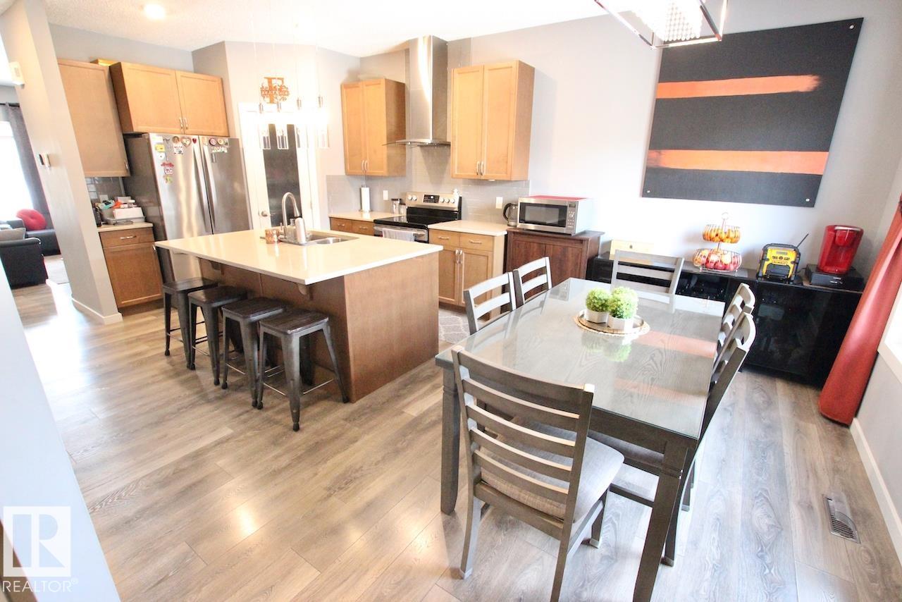 Photo 16 at 2652 Maple Way NW, Maple Crest, Edmonton