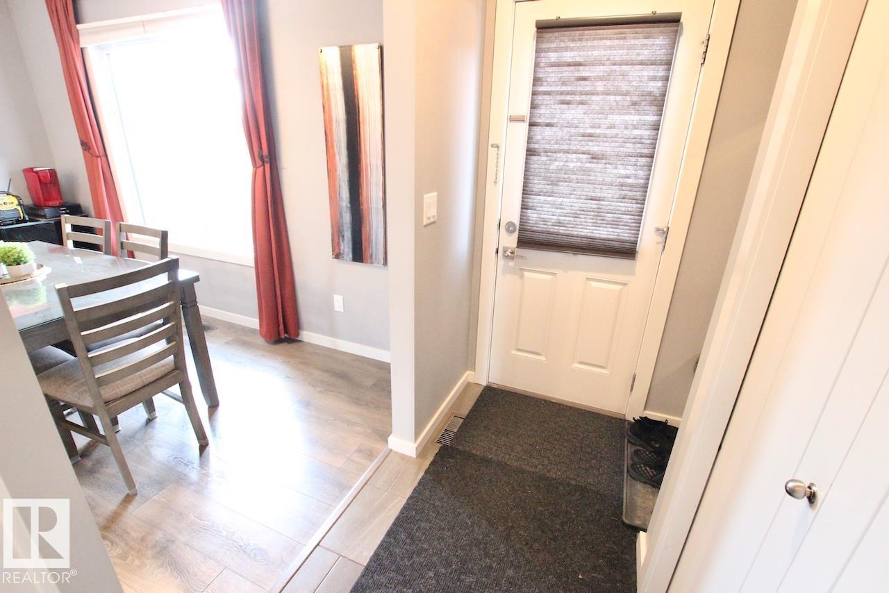 Photo 17 at 2652 Maple Way NW, Maple Crest, Edmonton