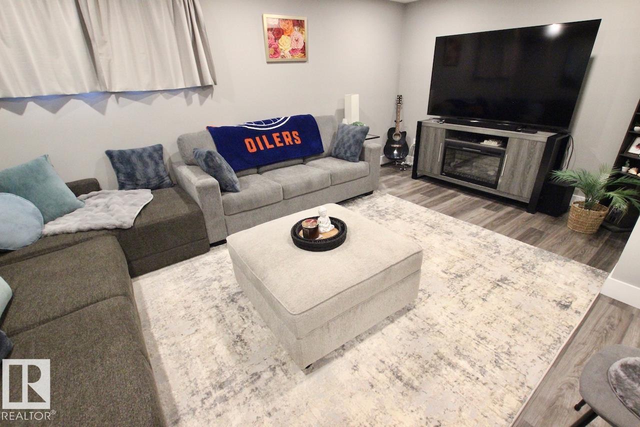 Photo 40 at 2652 Maple Way NW, Maple Crest, Edmonton