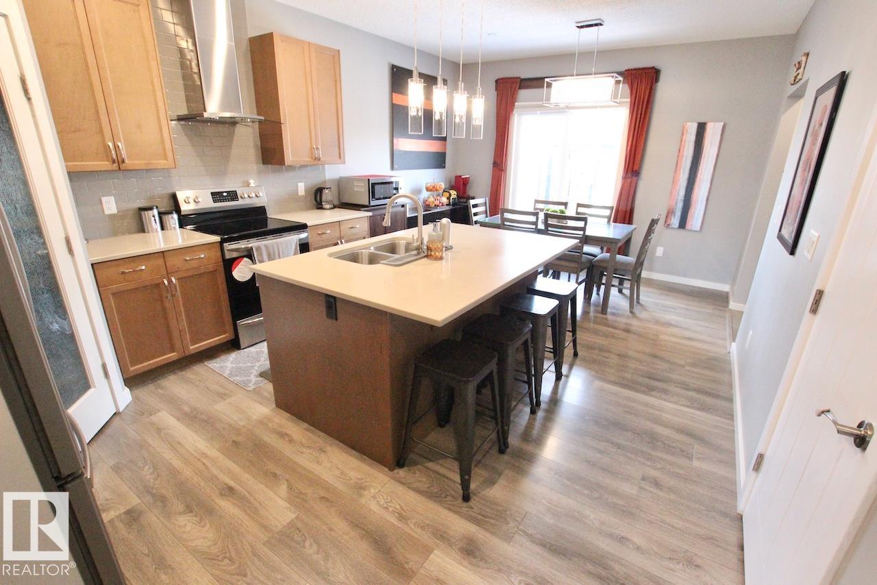 Photo 9 at 2652 Maple Way NW, Maple Crest, Edmonton