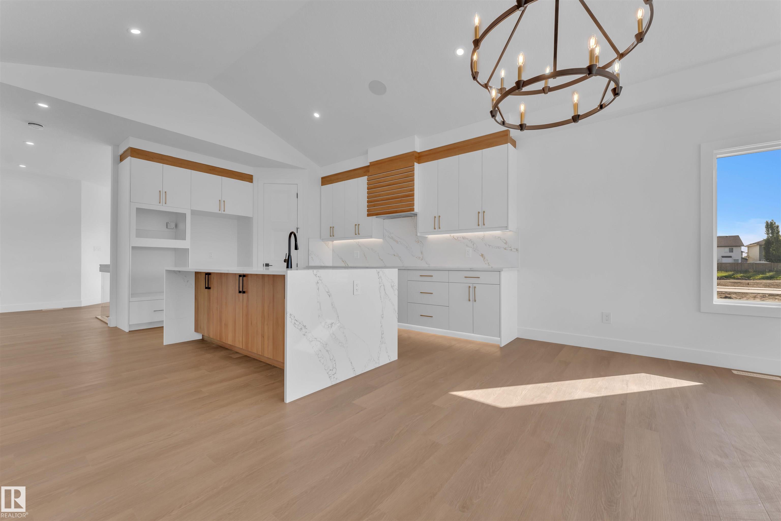 Photo 9 at 164 Caledon Crescent, Copperhaven, Spruce Grove