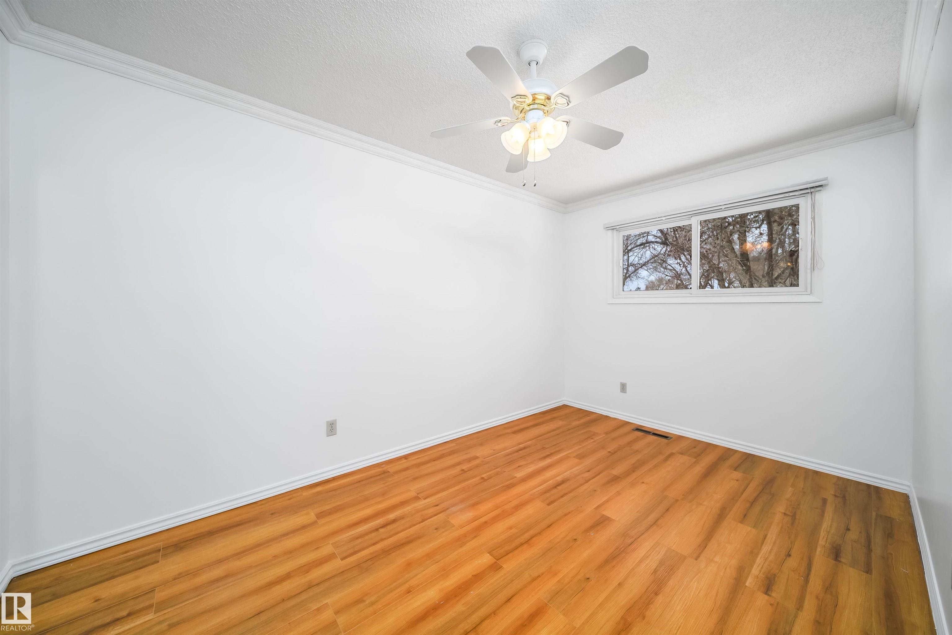 Photo 35 at 6411 149 Avenue NW, Mcleod, Edmonton