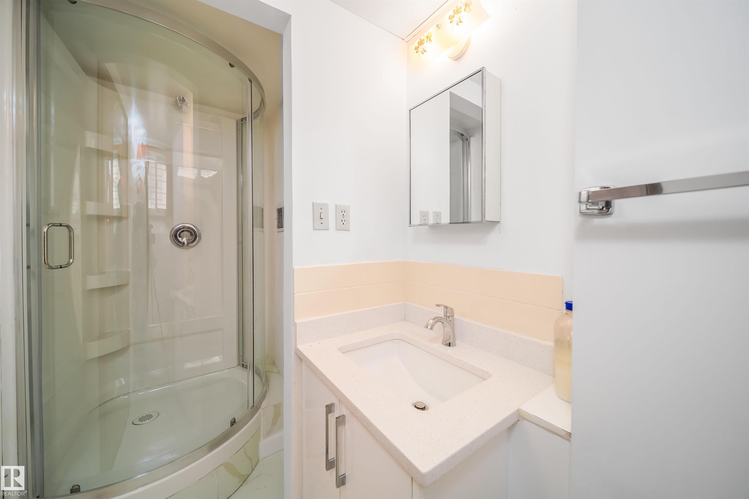 Photo 41 at 6411 149 Avenue NW, Mcleod, Edmonton