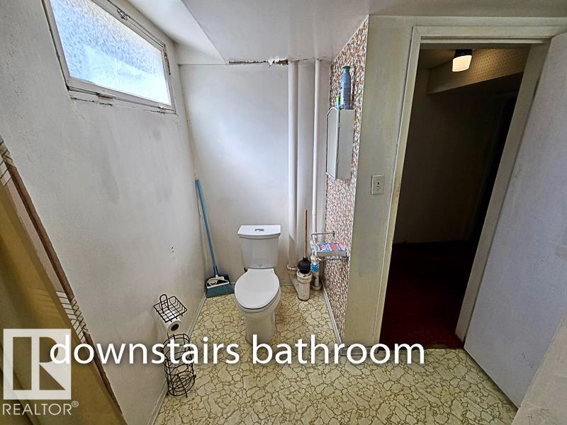 https://zimg.paragon.ice.com/ParagonImages/Property/PM/RAE/225392787/33/0/0/07f5941503f4415a1aa252937d307cb0/1/2383aa64b62228630b33b0b0304d781e/225392787-8c60fcf3-bba0-45e2-b425-ed14a952cde4.JPG