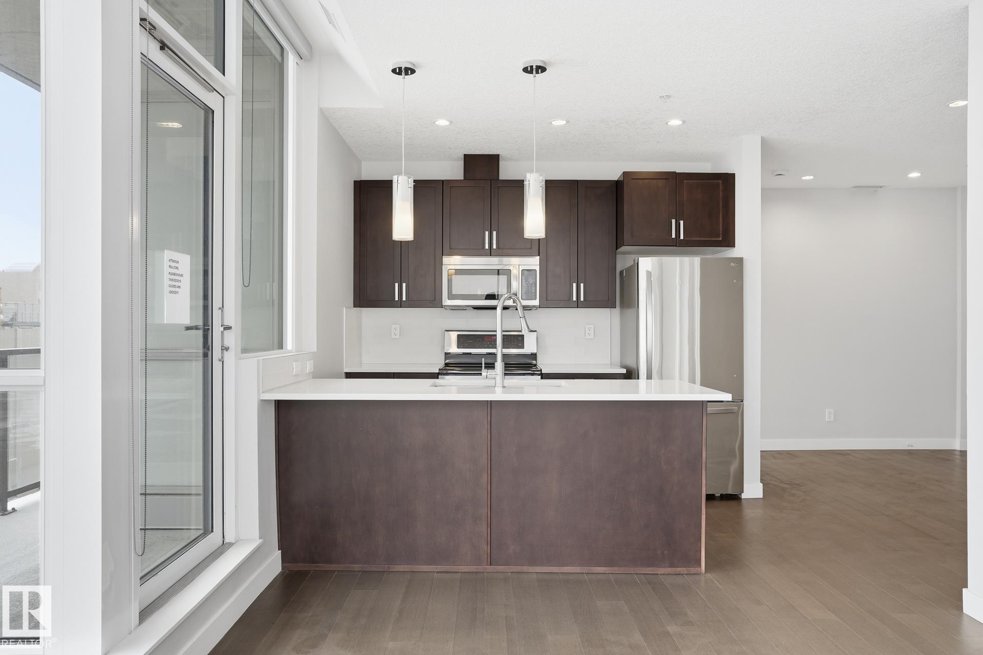 Photo 14 at 801 - 10238 103 Street NW, Downtown, Edmonton