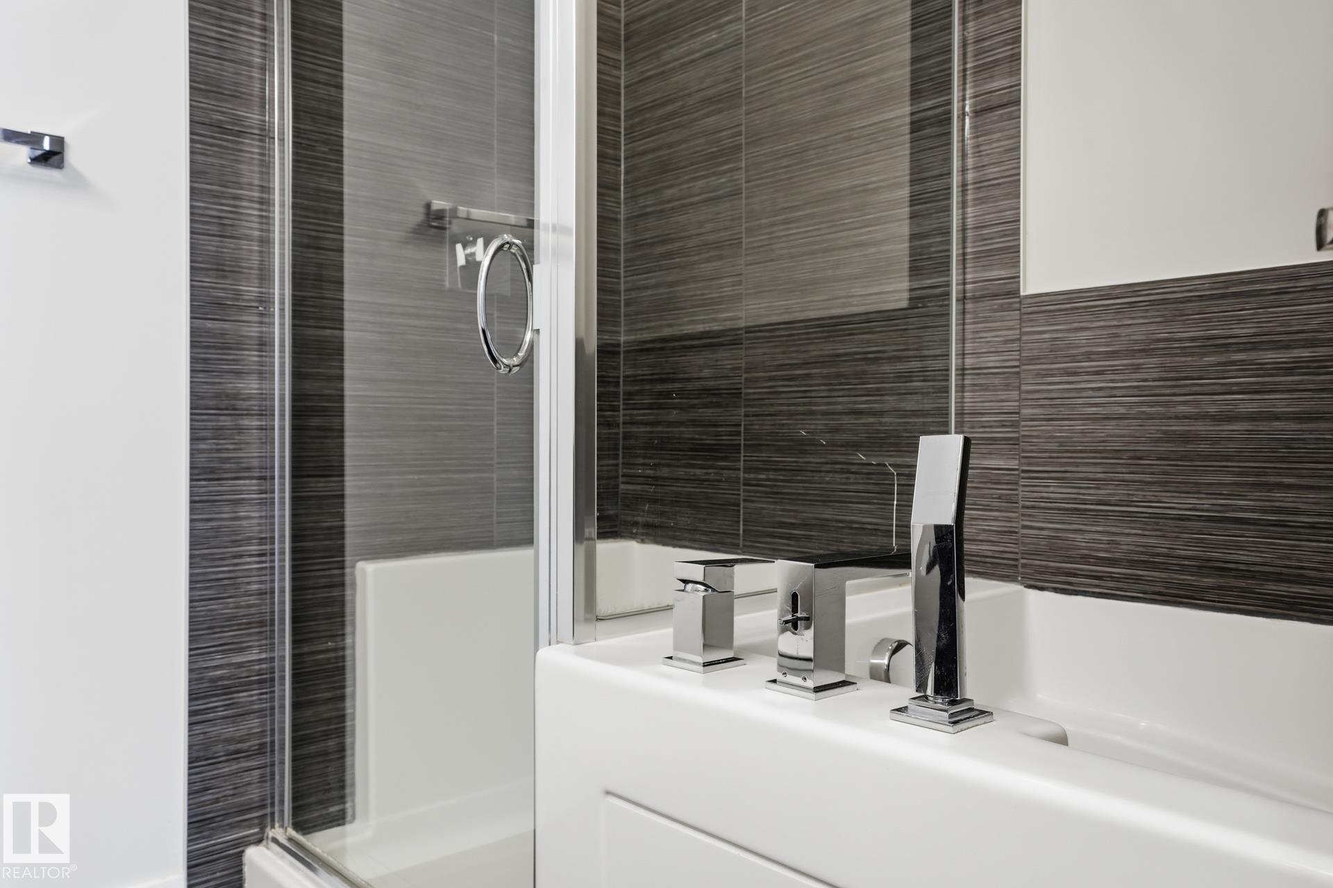 Photo 22 at 801 - 10238 103 Street NW, Downtown, Edmonton