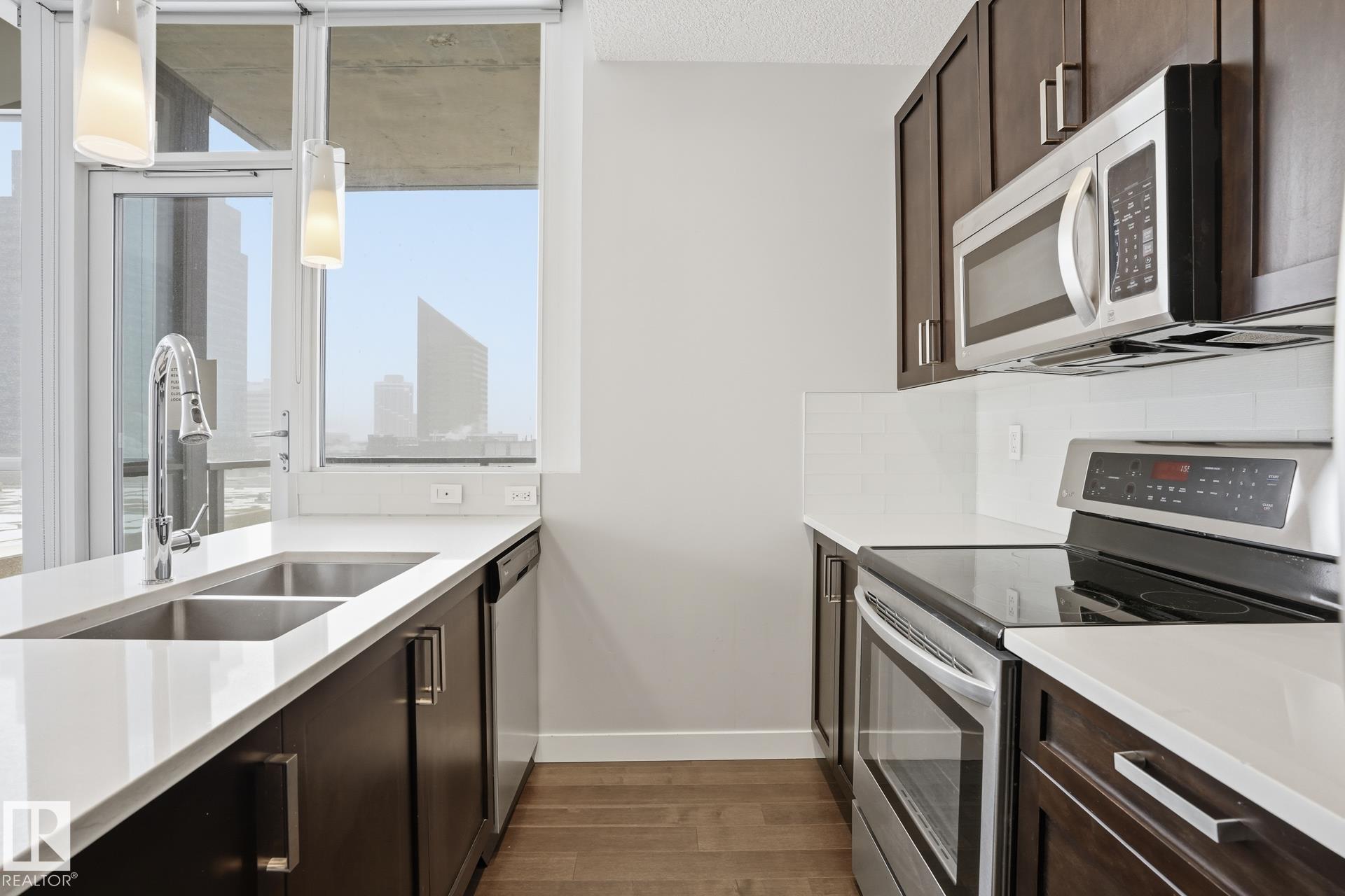 Photo 9 at 801 - 10238 103 Street NW, Downtown, Edmonton