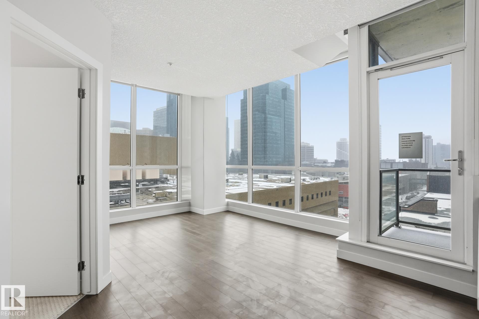 Photo 10 at 801 - 10238 103 Street NW, Downtown, Edmonton