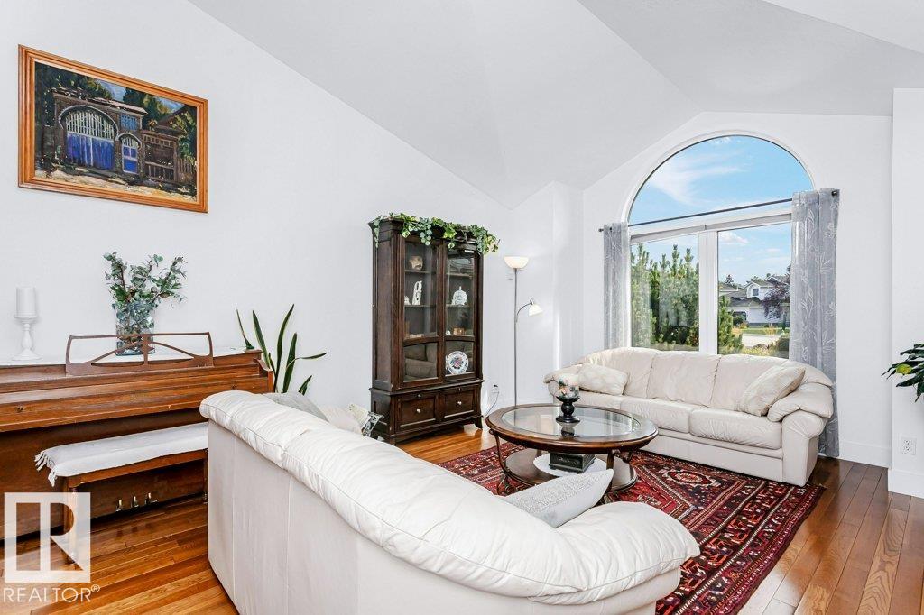 Photo 4 at 781 Wells Wynd NW, Wedgewood Heights, Edmonton