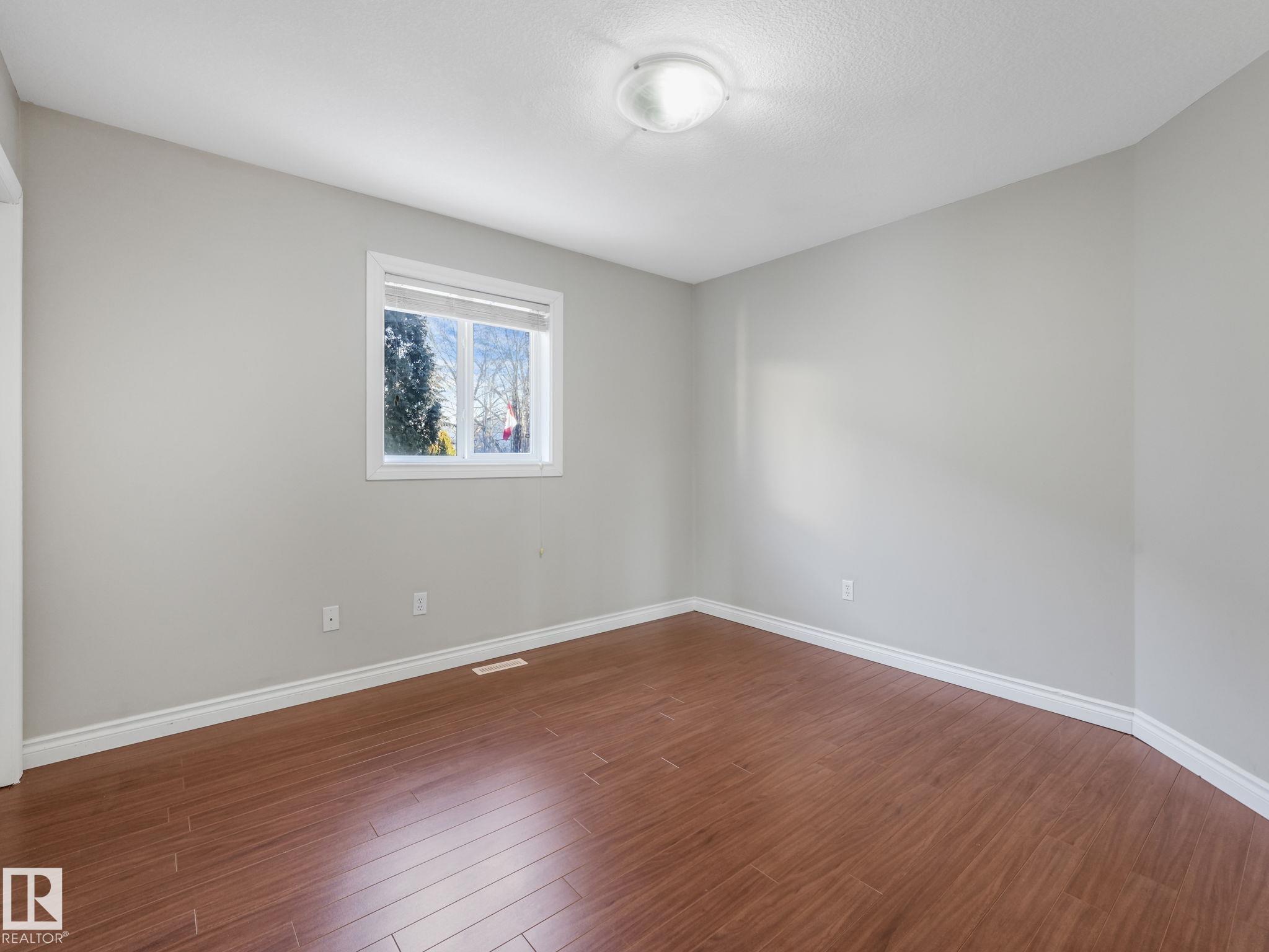 Photo 17 at 13459 140 Avenue NW, Hudson, Edmonton