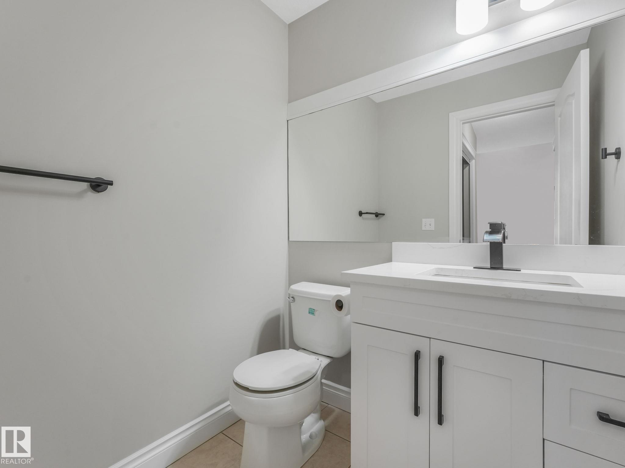 Photo 21 at 13459 140 Avenue NW, Hudson, Edmonton