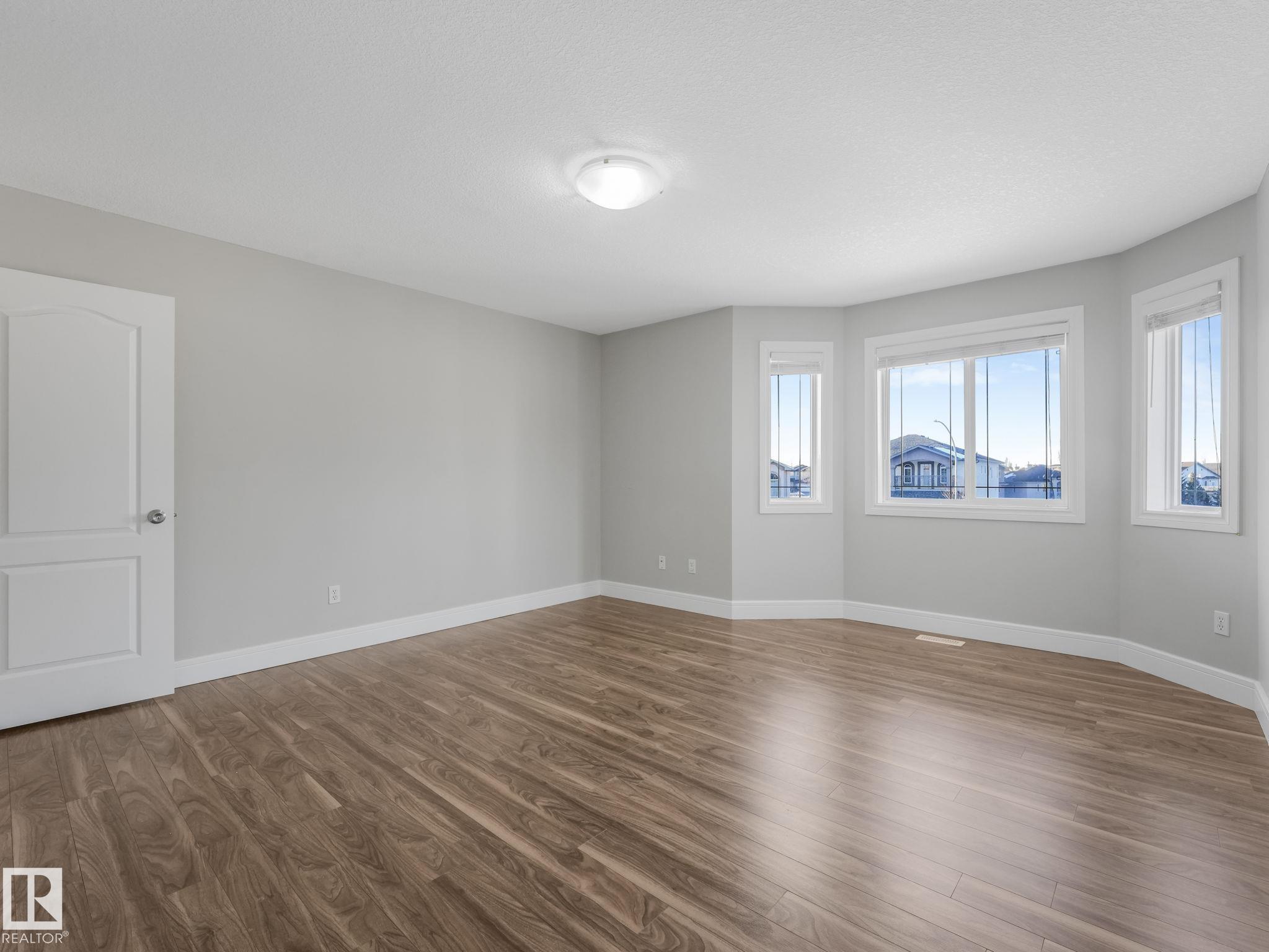 Photo 33 at 13459 140 Avenue NW, Hudson, Edmonton