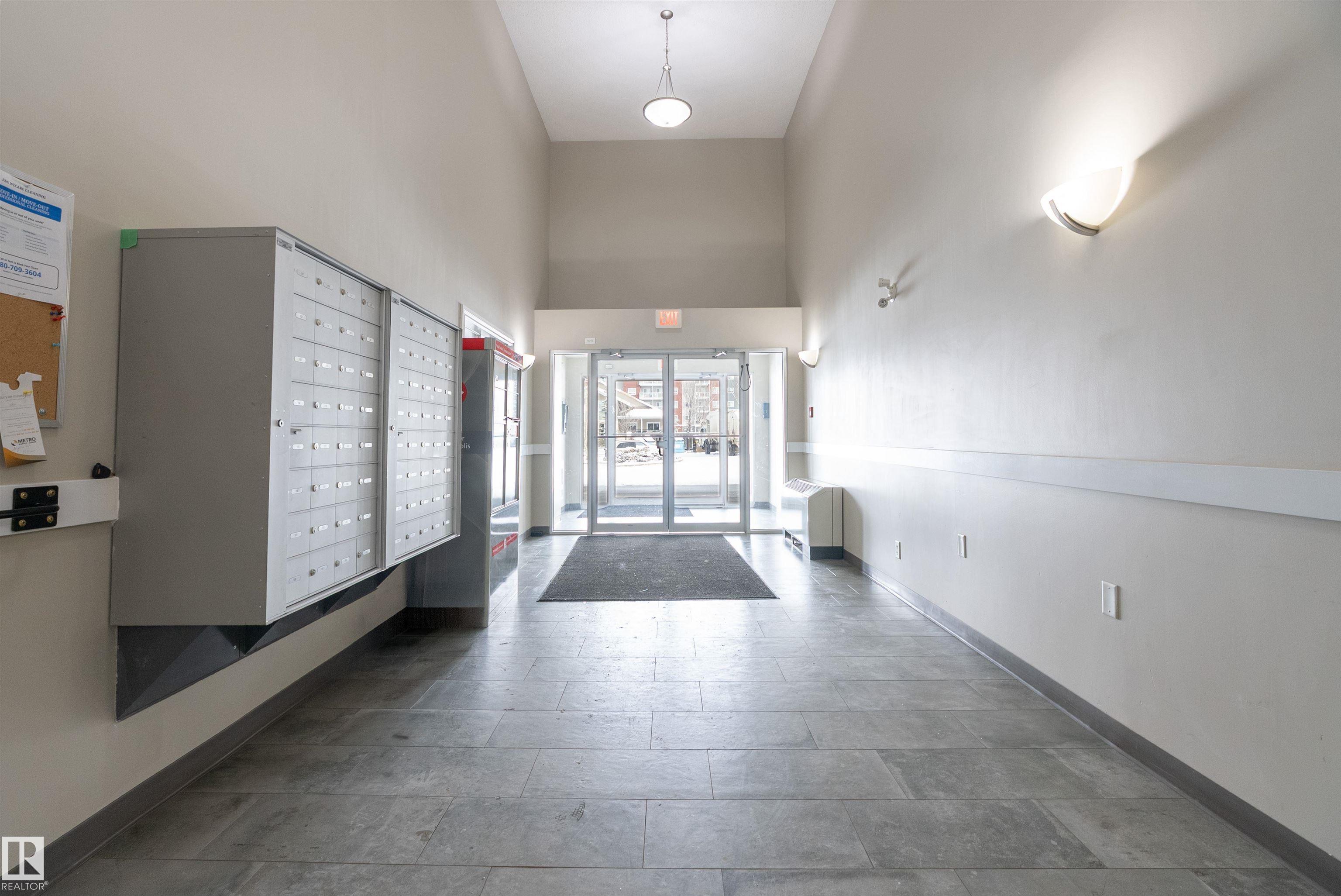 306 - 6921 199 Street NW, Glastonbury, Edmonton