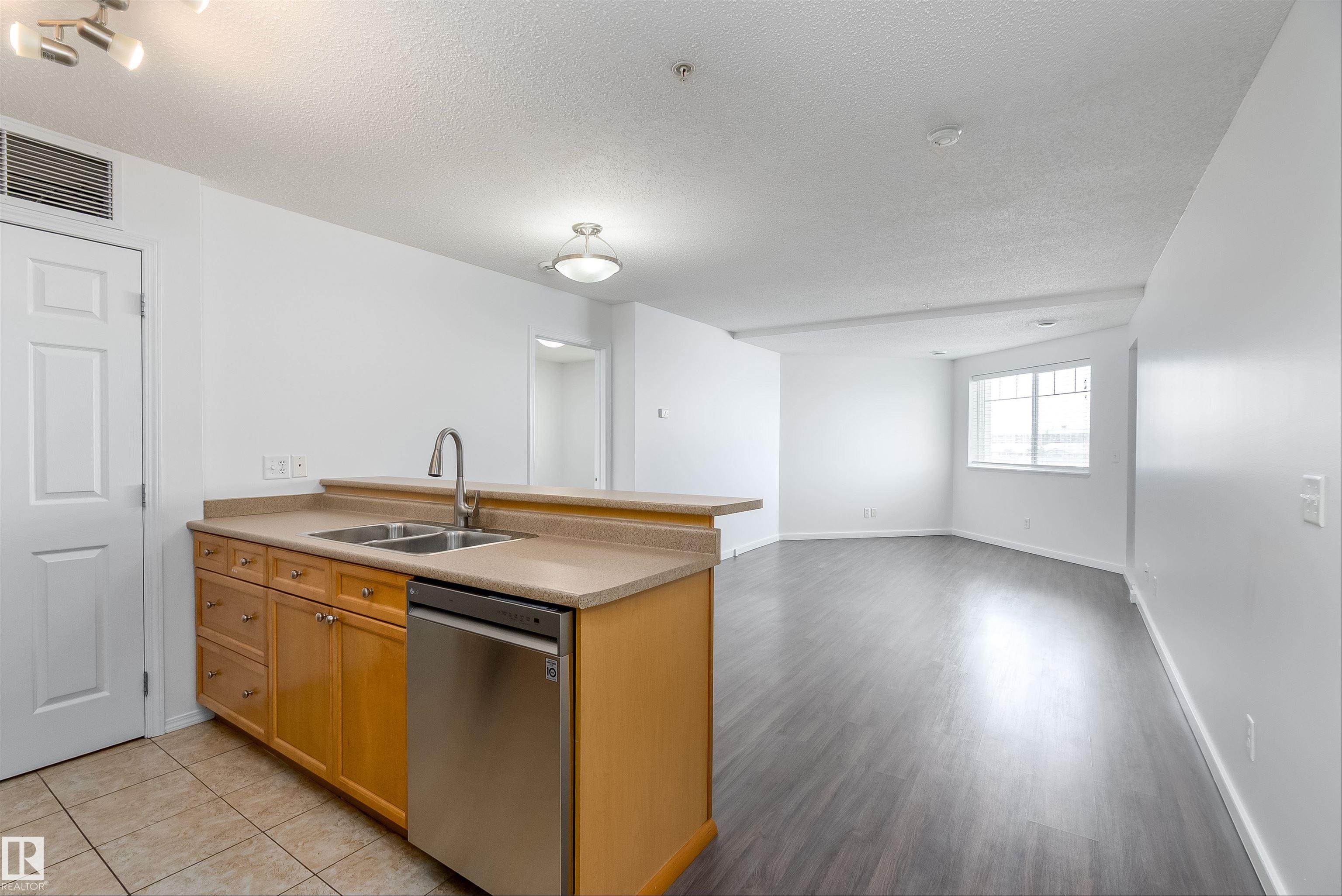Photo 7 at 306 - 6921 199 Street NW, Glastonbury, Edmonton