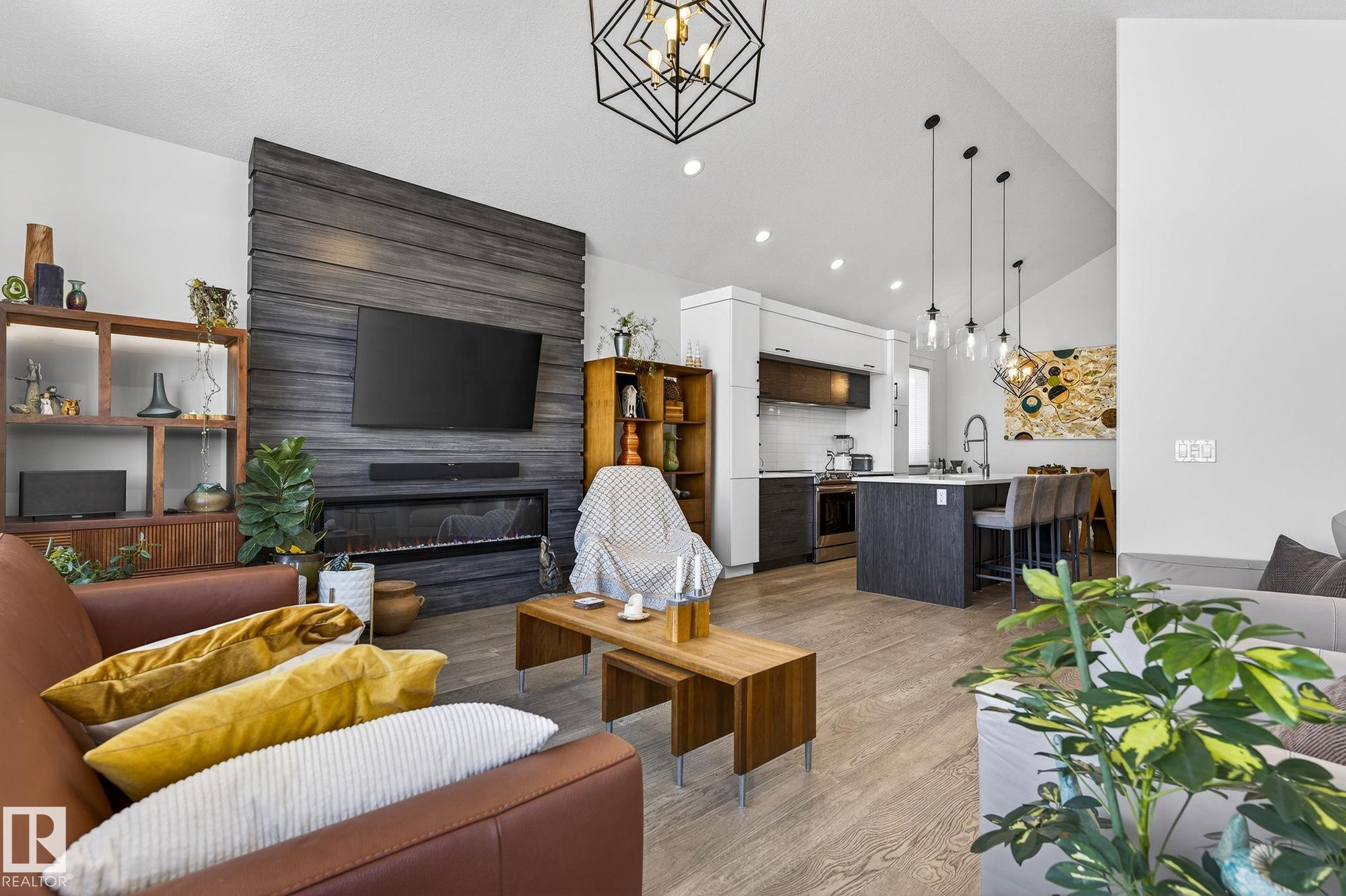 Photo 7 at 45 Evermore Crescent, Erin Ridge North, St. Albert