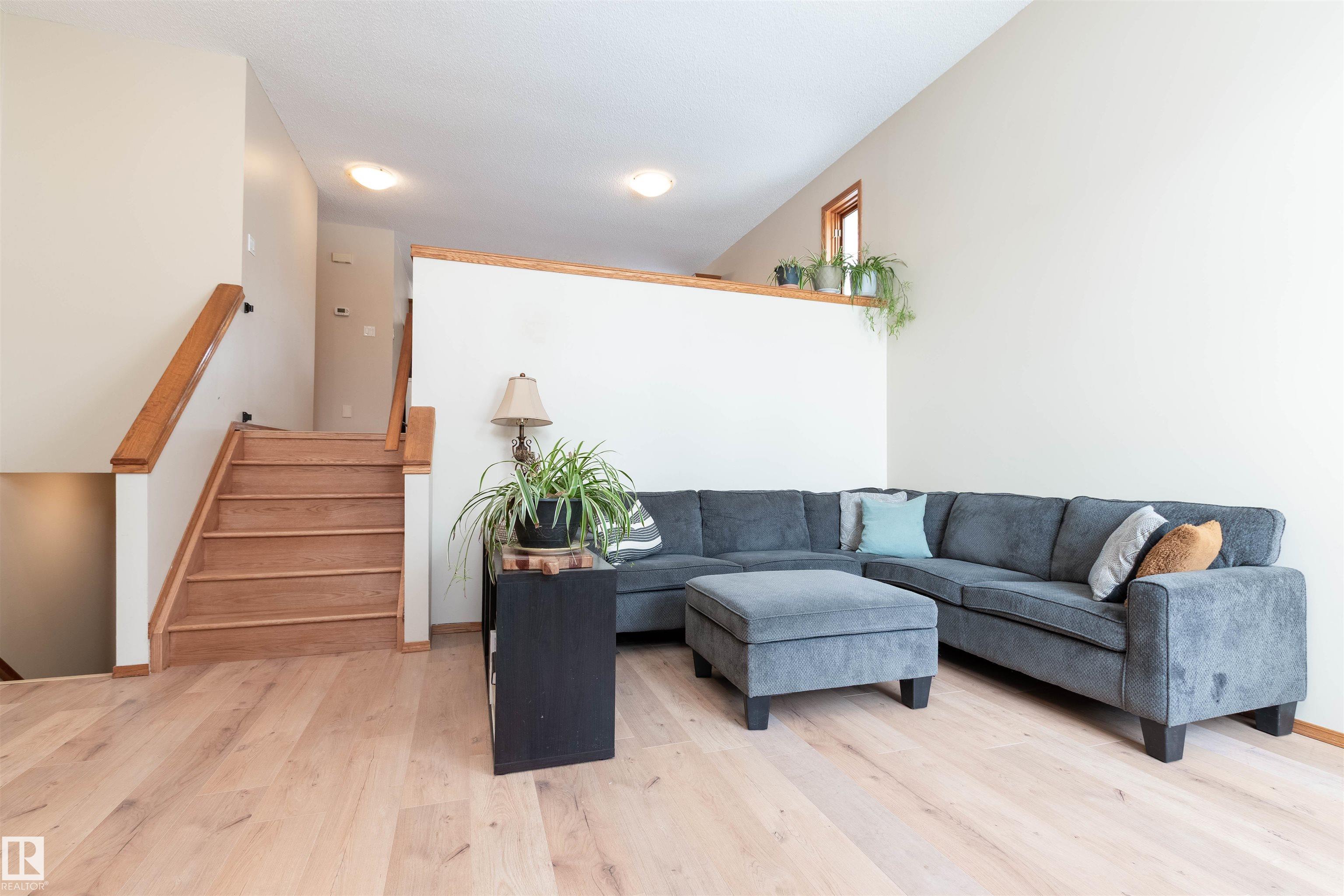 221 Grandin Drive, Morinville