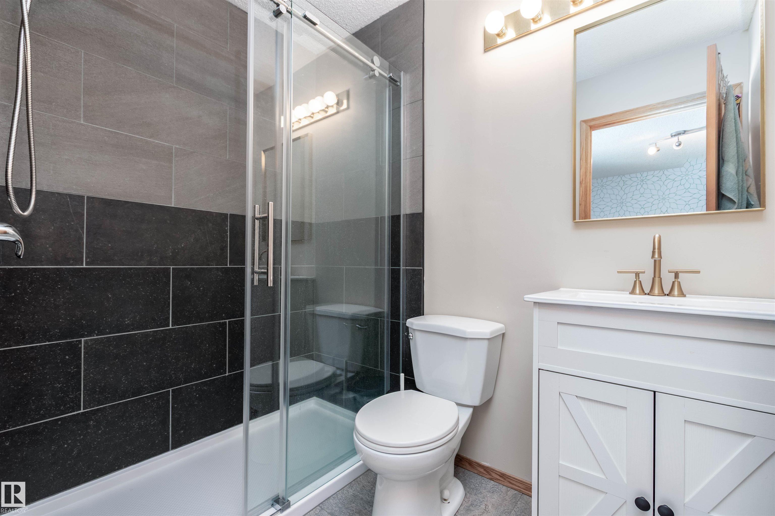 Photo 17 at 221 Grandin Drive, Morinville