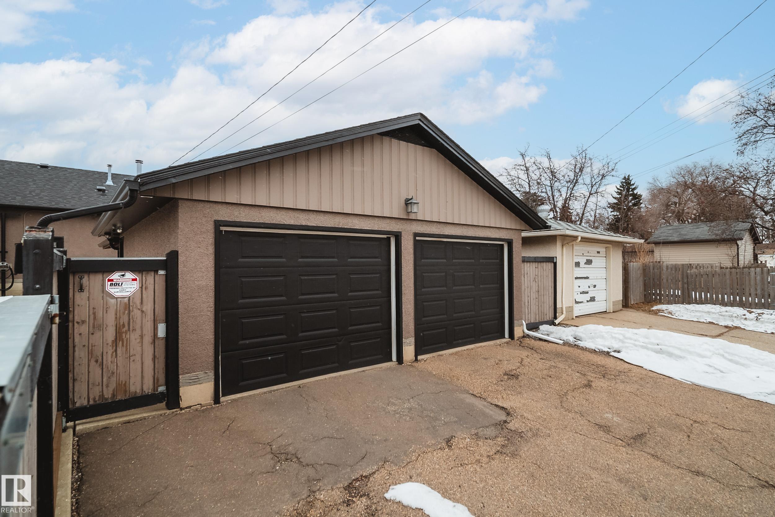 Photo 50 at 6052 105b Street NW, Pleasantview, Edmonton