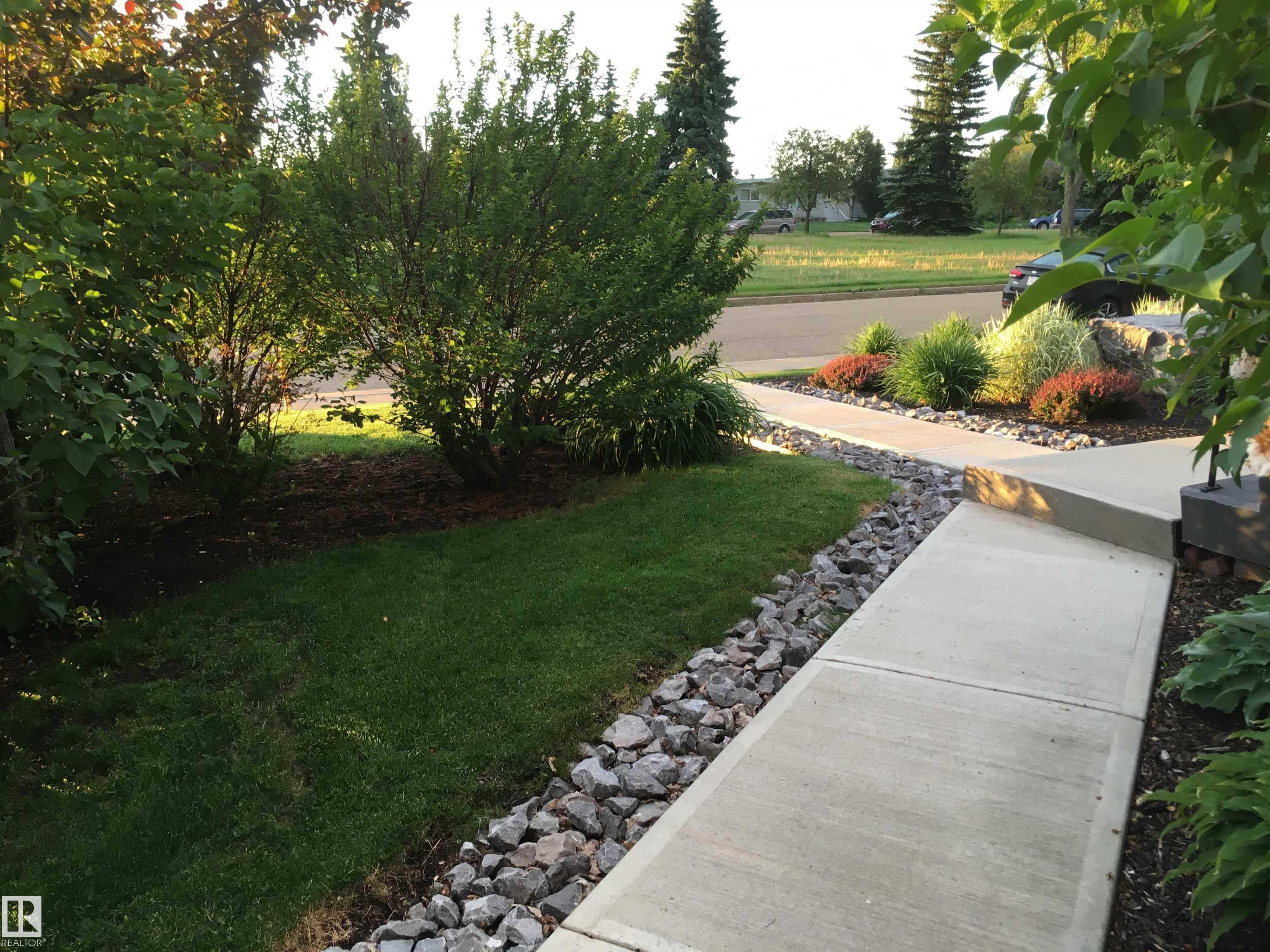 Photo 58 at 6052 105b Street NW, Pleasantview, Edmonton