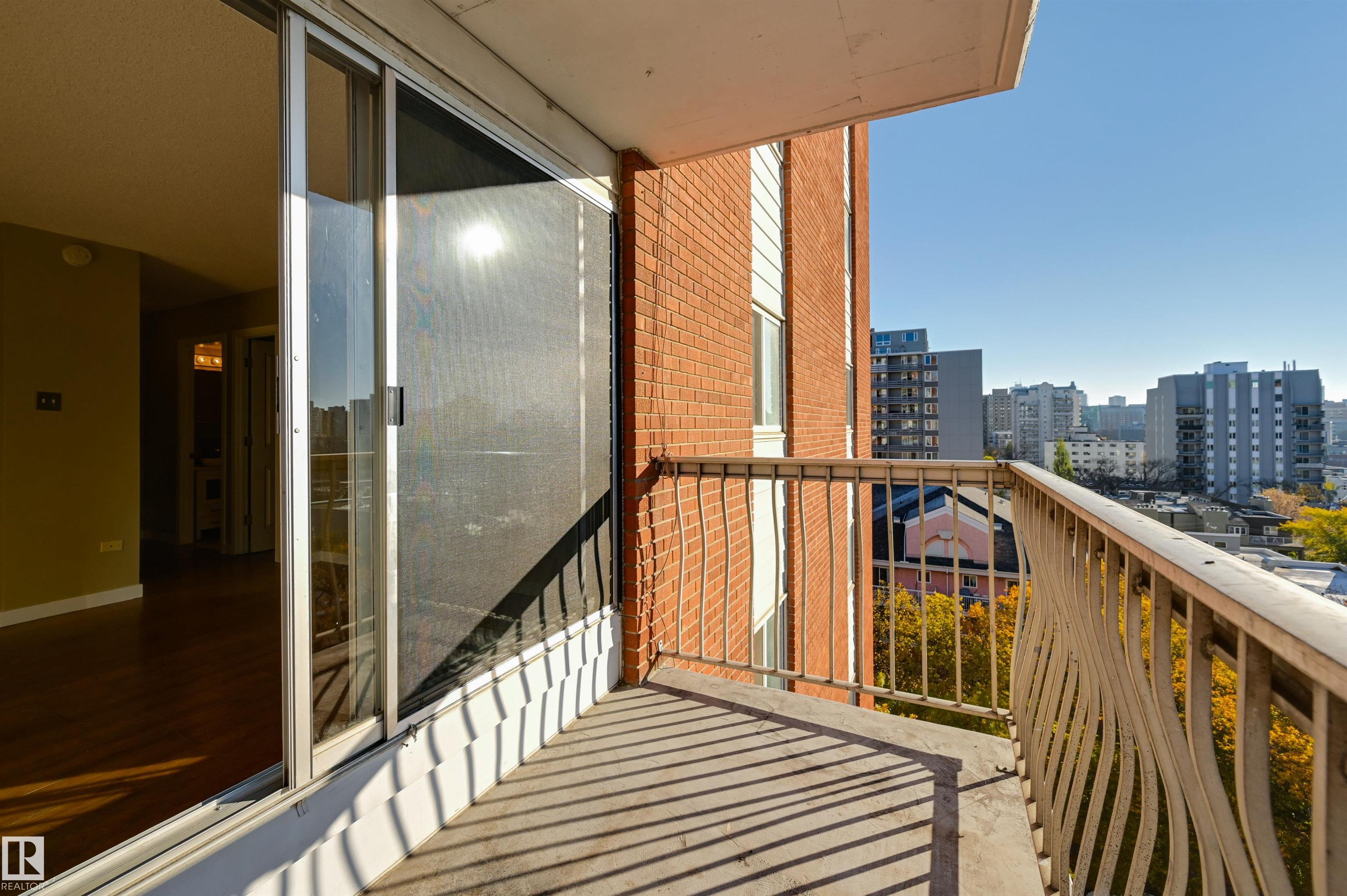 Photo 20 at 905 - 10150 117 Street NW, Wîhkwêntôwin, Edmonton