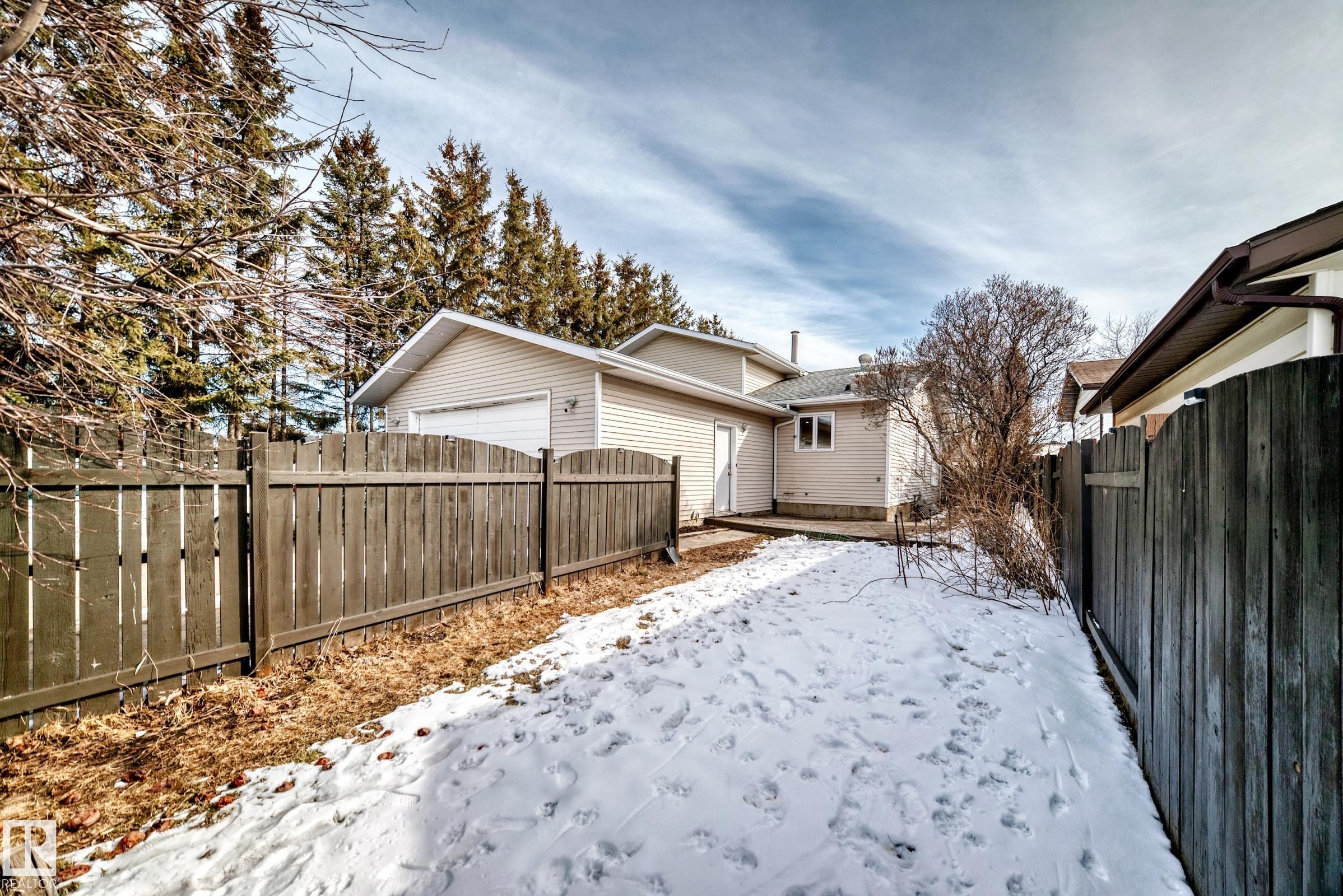 Photo 38 at 16232 100 Street NW, Lorelei, Edmonton