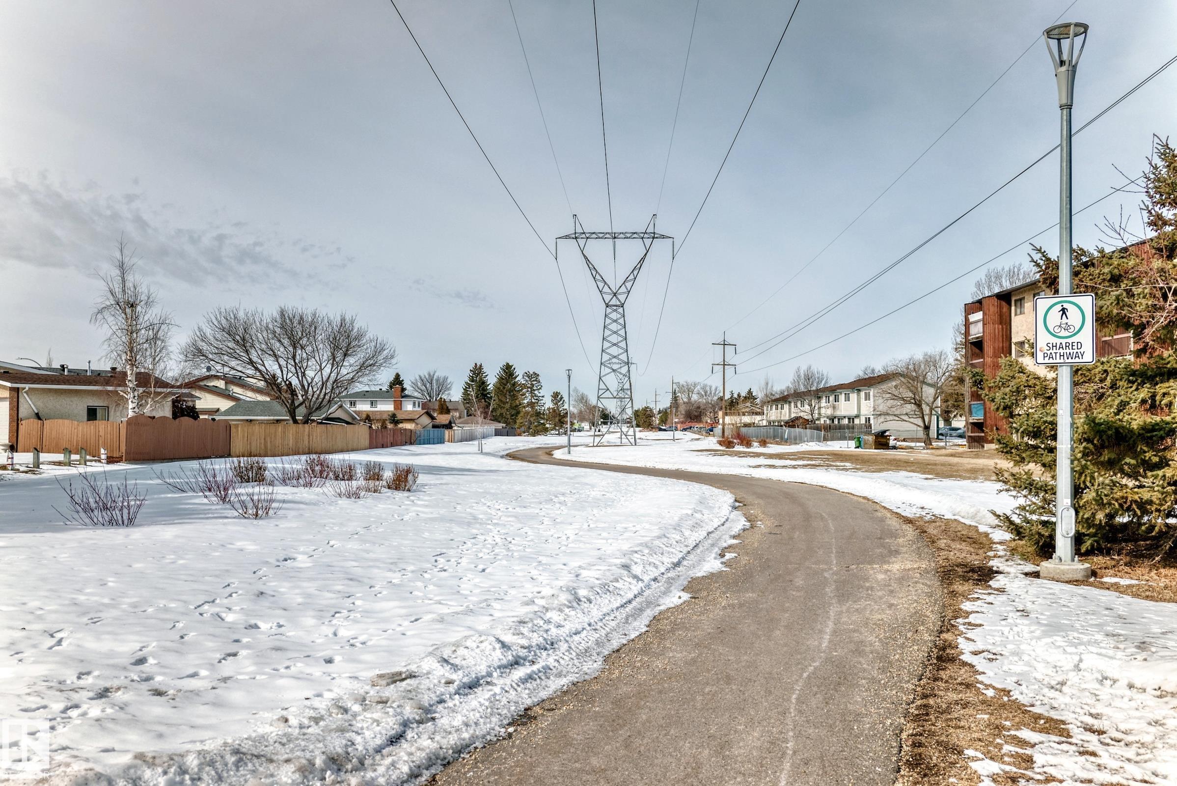 Photo 40 at 16232 100 Street NW, Lorelei, Edmonton