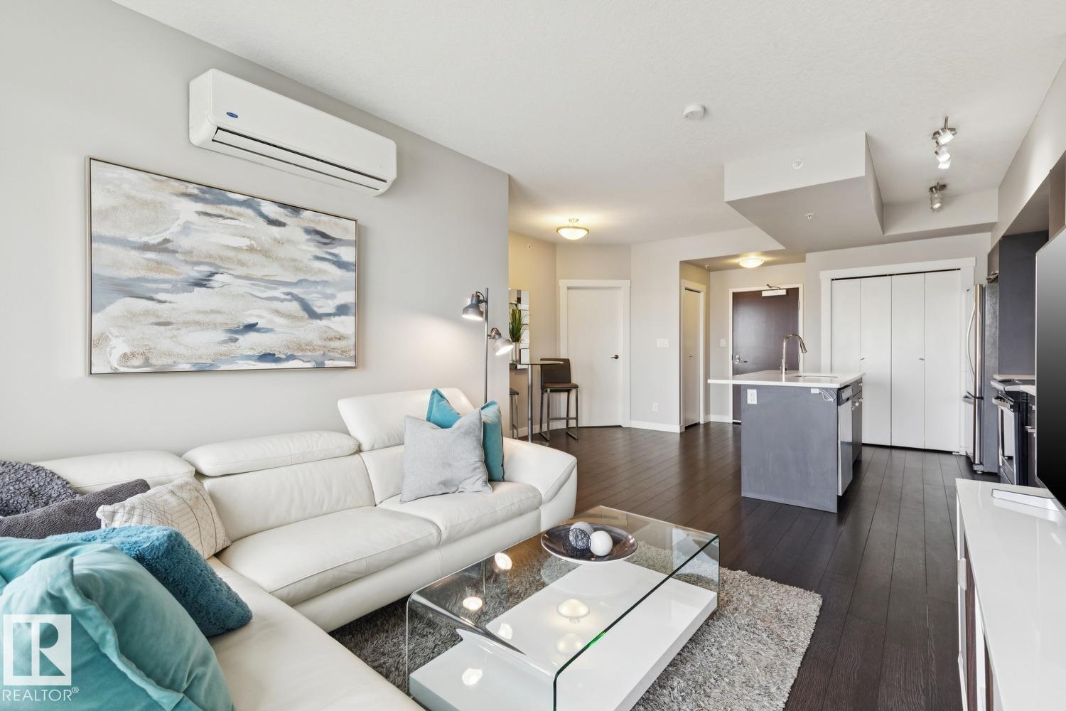 Photo 12 at 905 - 10410 102 Avenue NW, Downtown, Edmonton