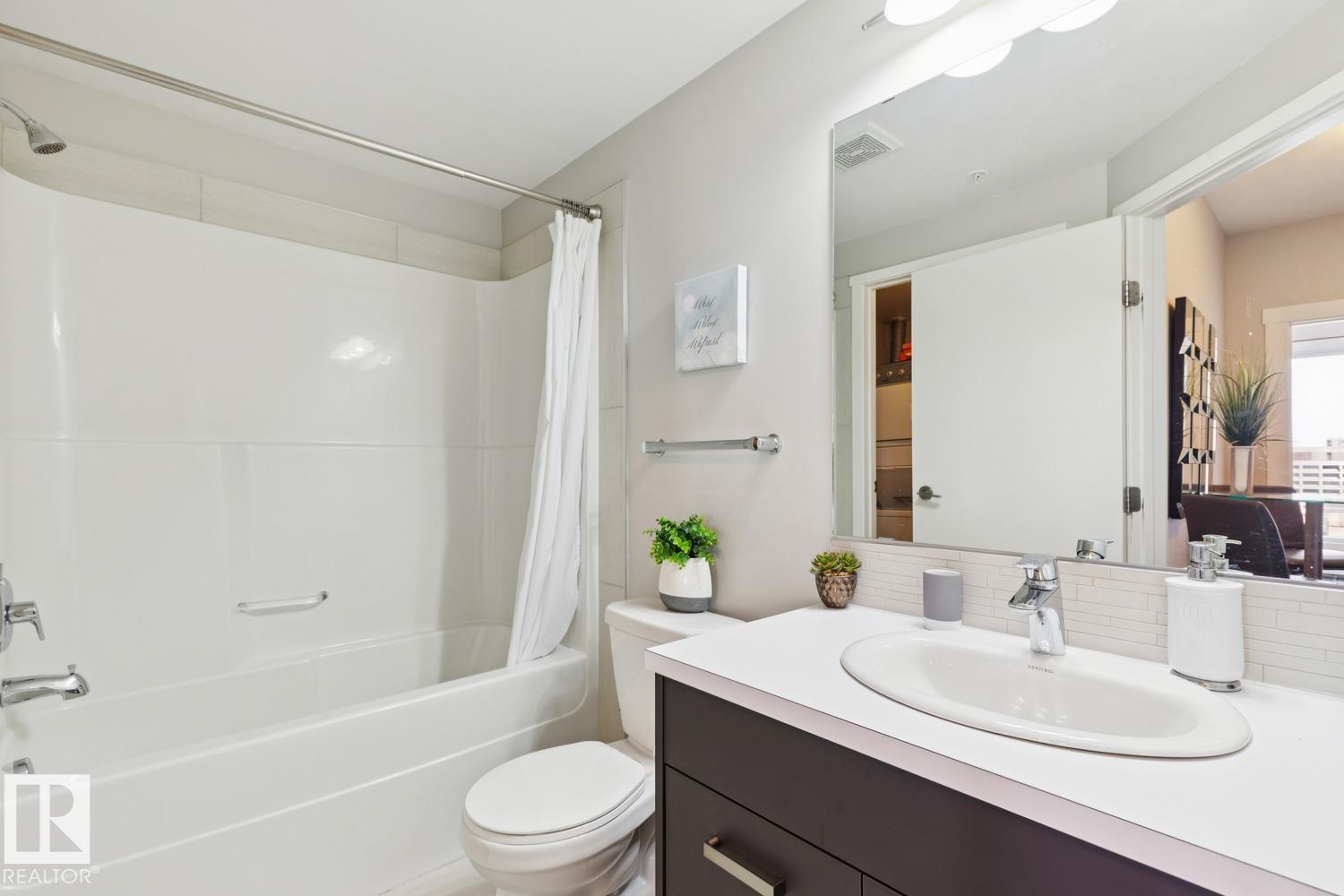 Photo 19 at 905 - 10410 102 Avenue NW, Downtown, Edmonton