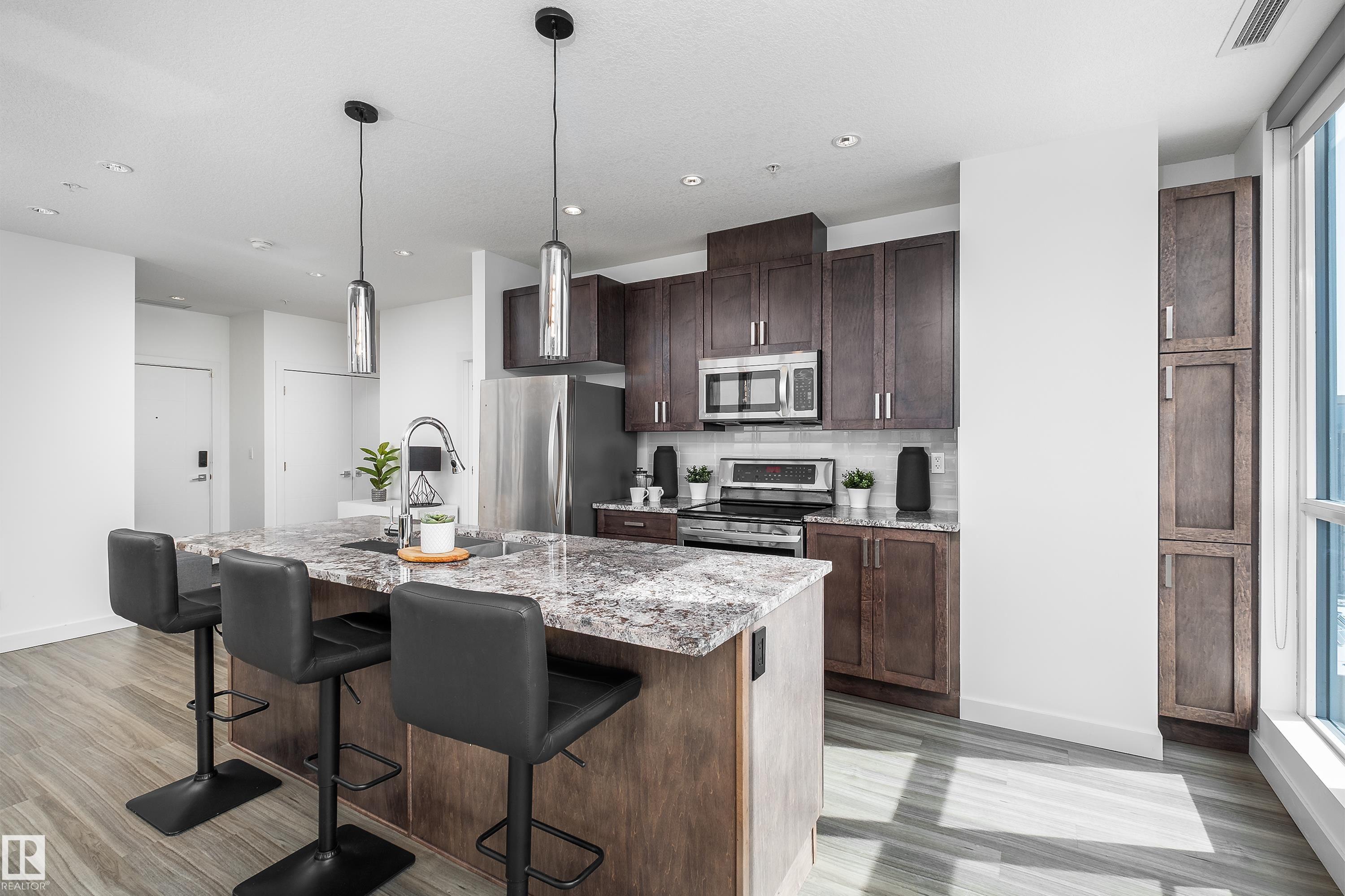 Photo 9 at 2107 - 10238 103 Street NW, Downtown, Edmonton