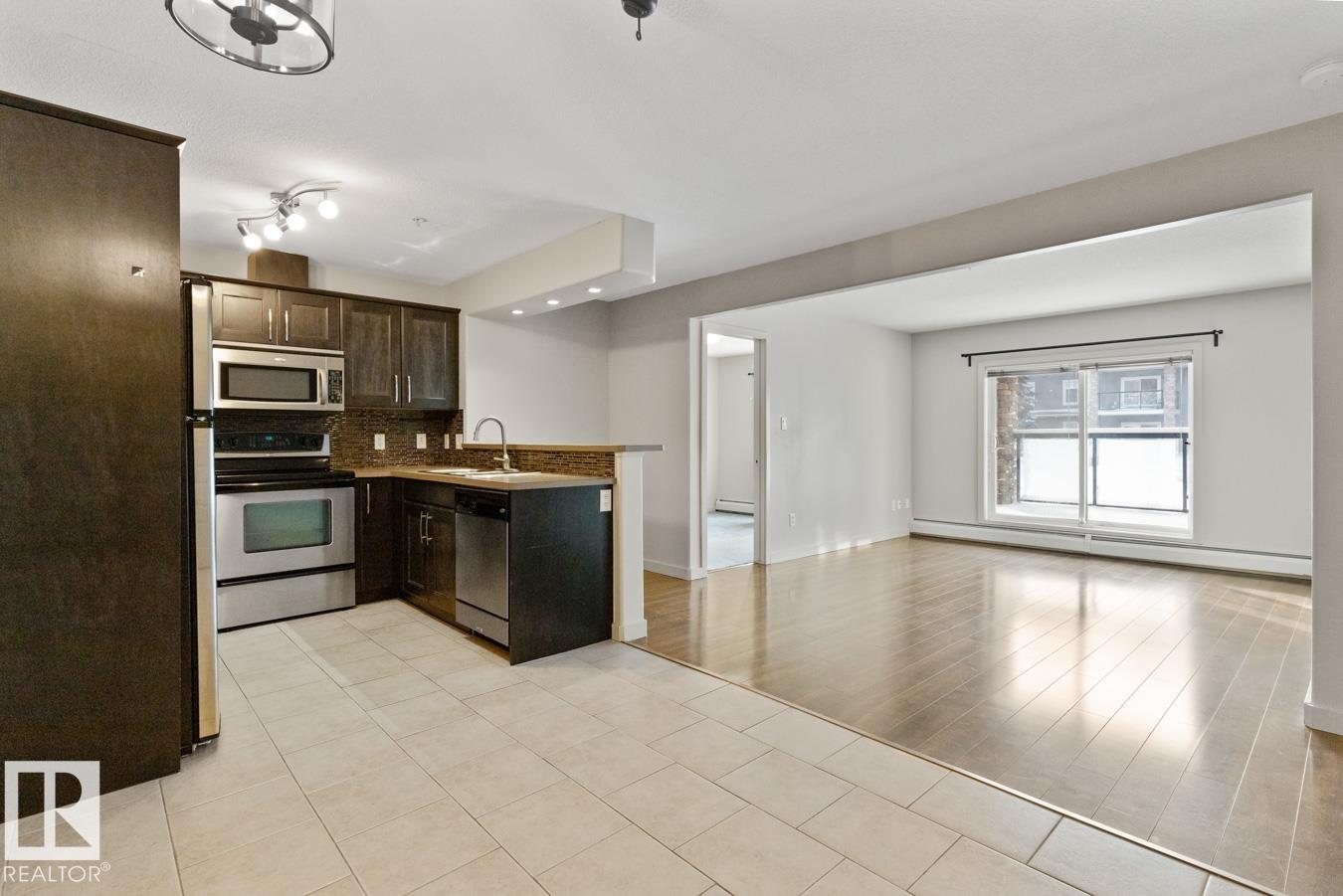 Photo 7 at #106 11615 Ellerslie Road SW, Rutherford, Edmonton