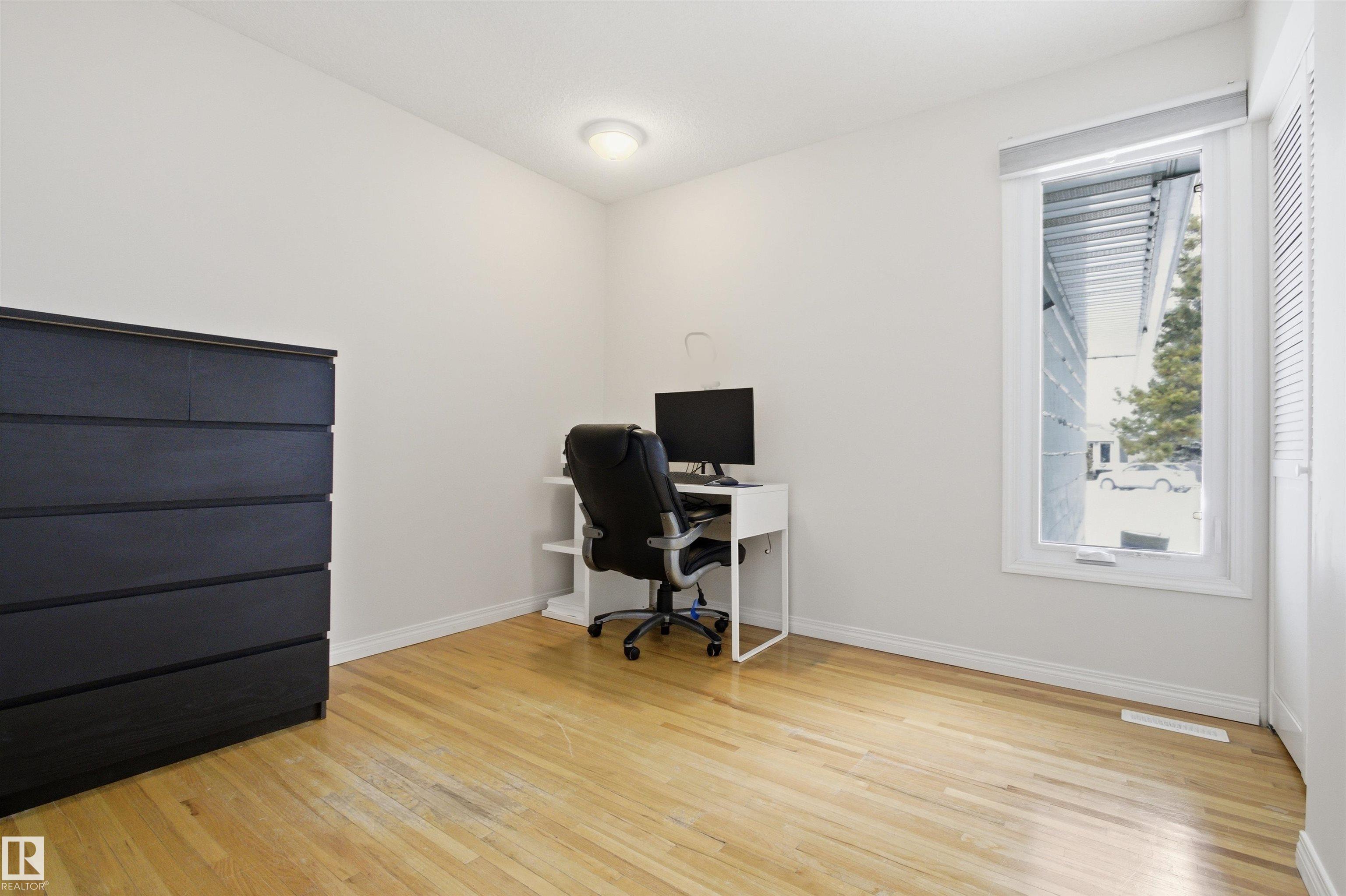 Photo 26 at 4203 52 Avenue, St. Vital, Beaumont