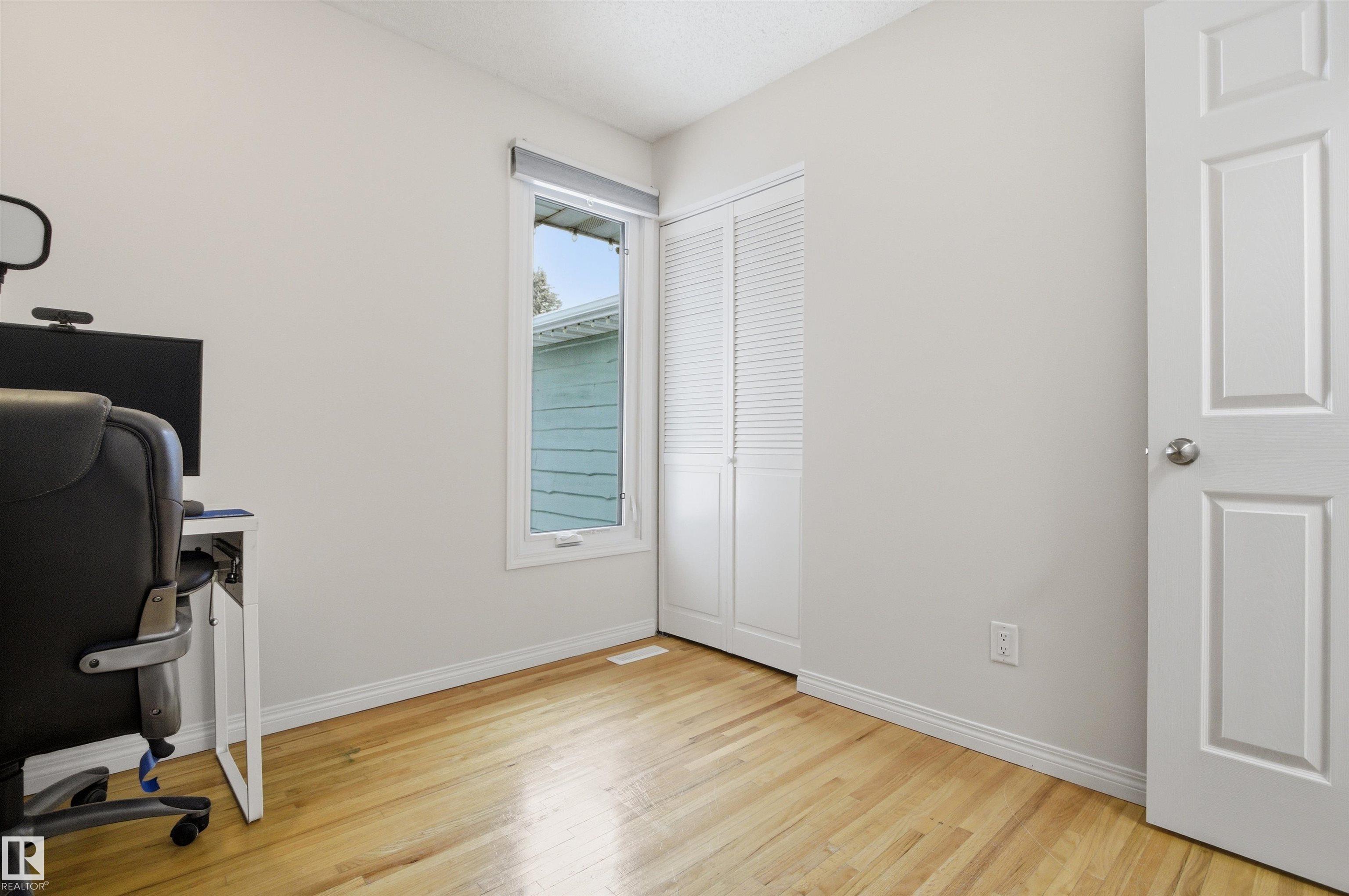 Photo 27 at 4203 52 Avenue, St. Vital, Beaumont