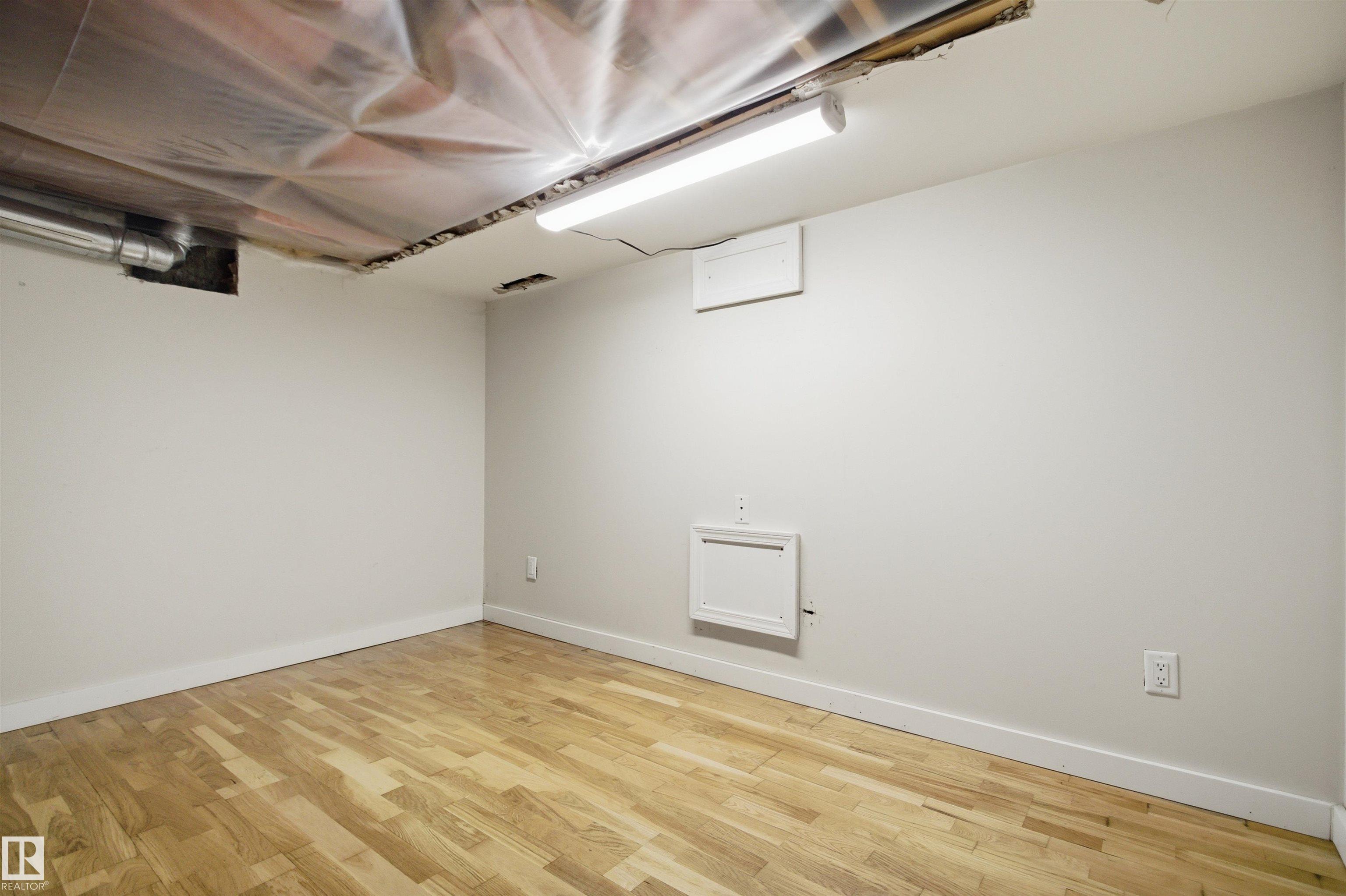 Photo 42 at 4203 52 Avenue, St. Vital, Beaumont