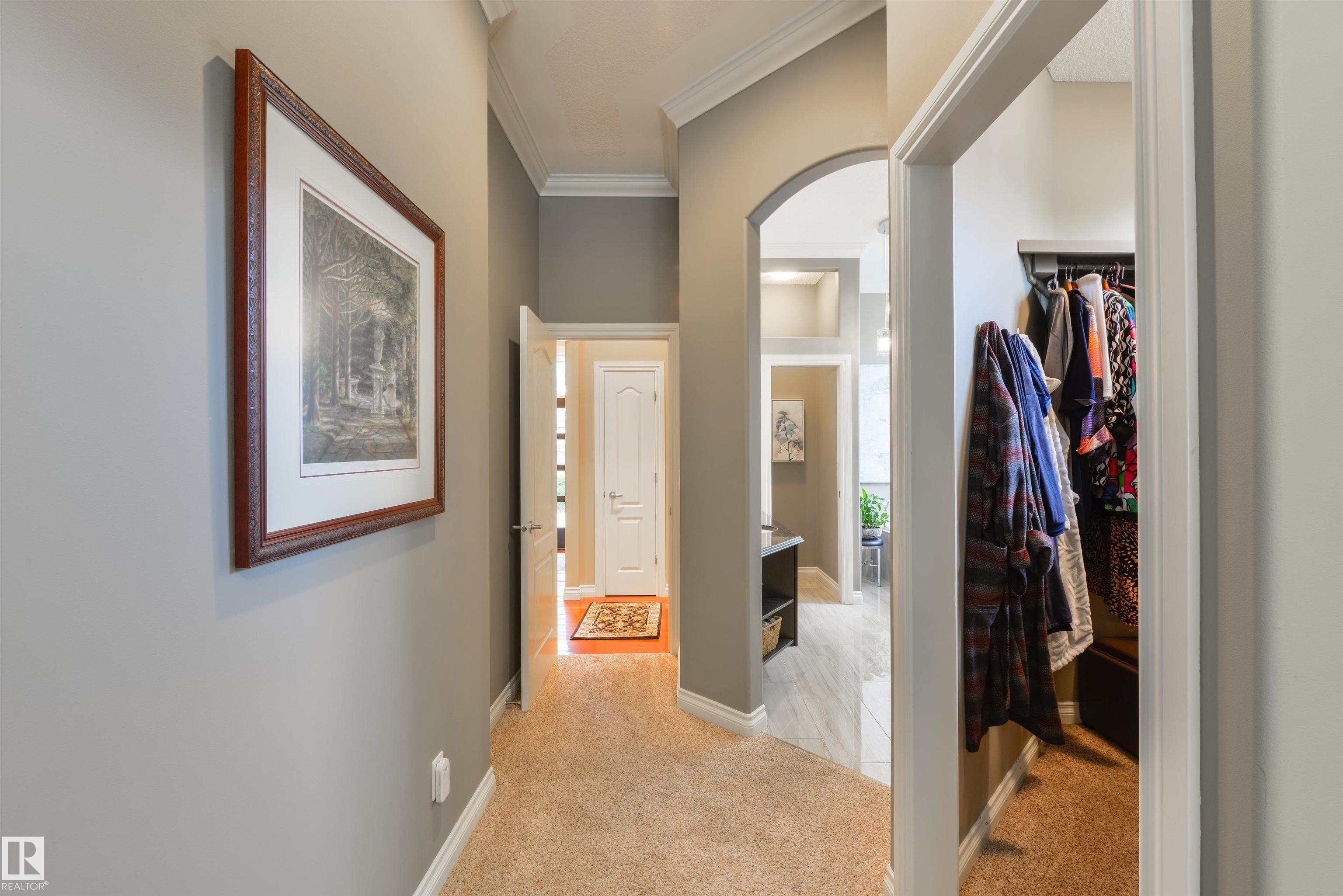 Photo 26 at 310 Caldwell Close NW, Cameron Heights, Edmonton