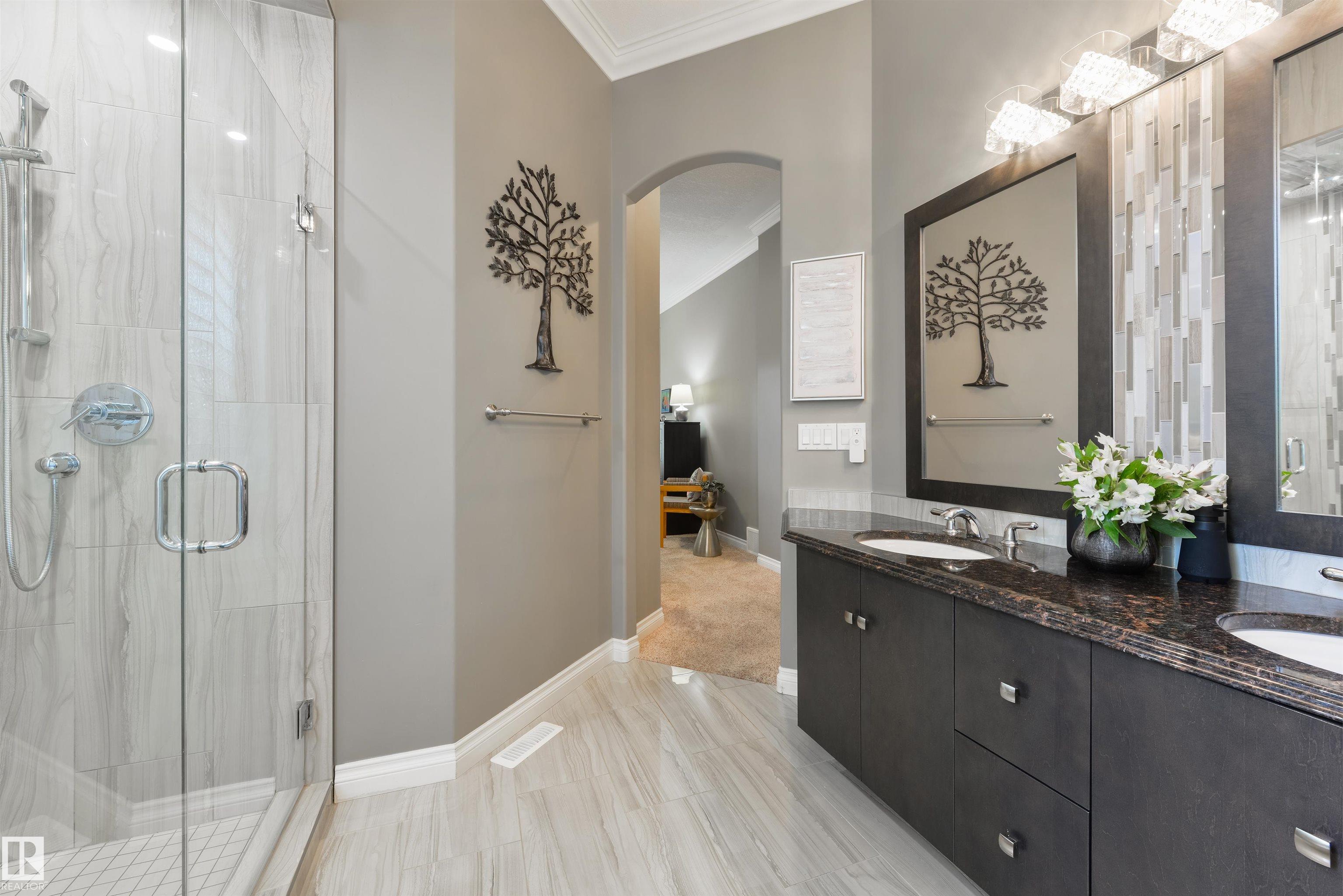 Photo 29 at 310 Caldwell Close NW, Cameron Heights, Edmonton