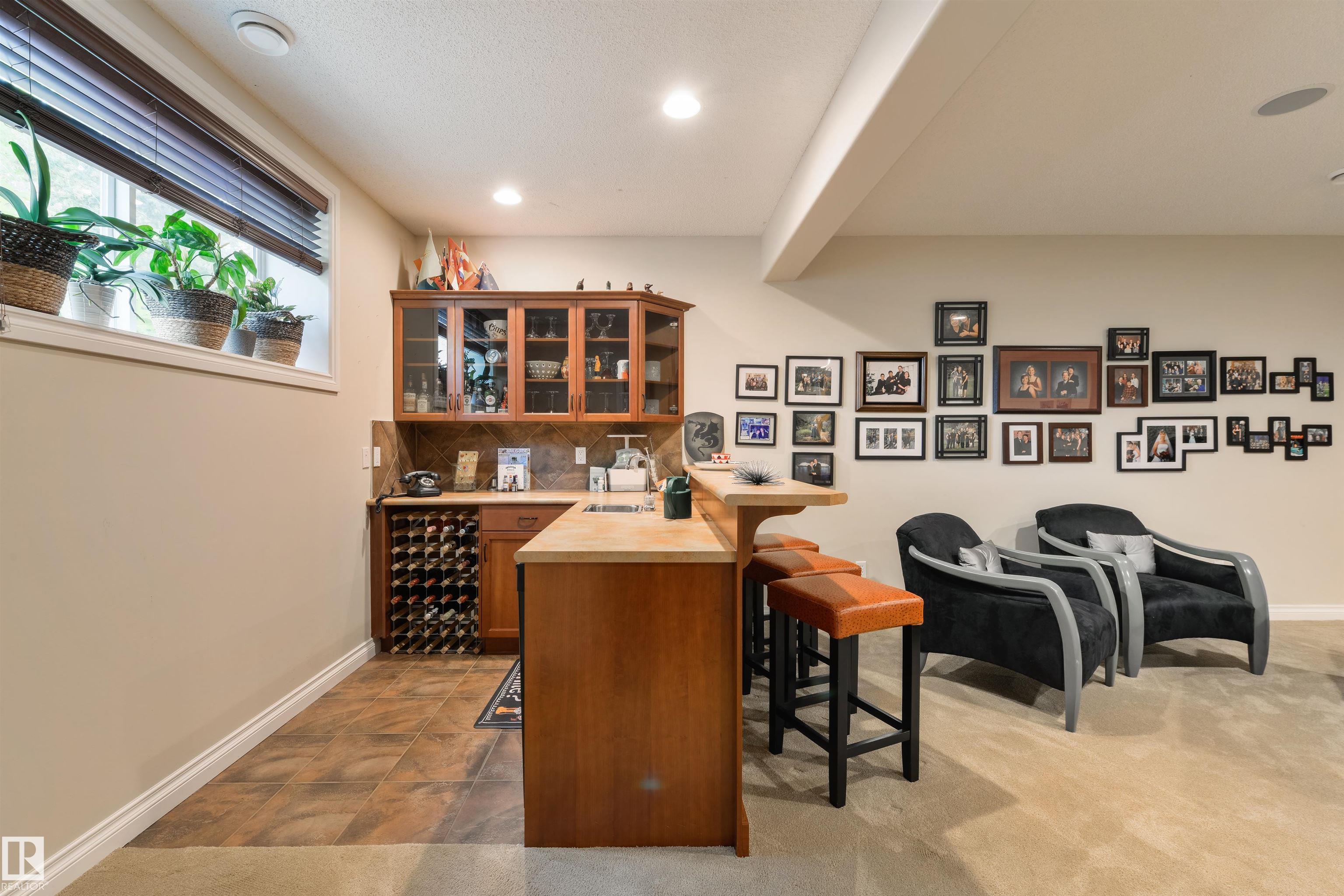 Photo 35 at 310 Caldwell Close NW, Cameron Heights, Edmonton